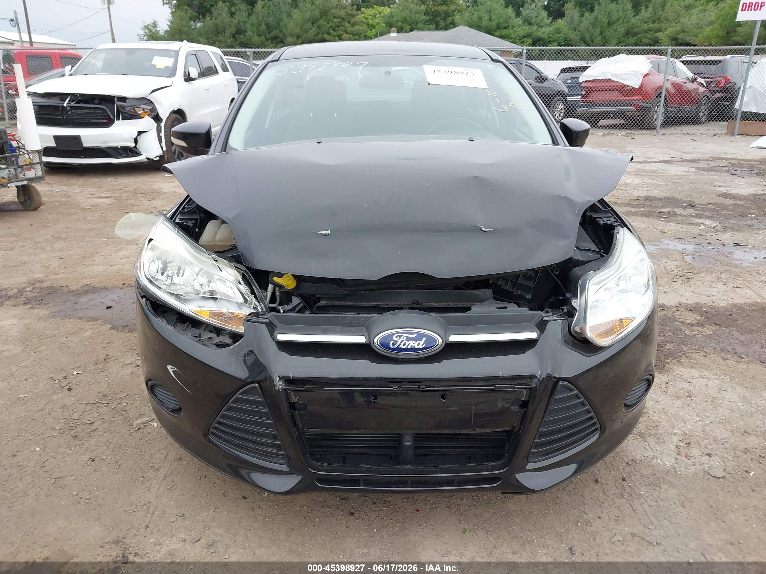 2013 Ford Focus Se Black vin: 1FADP3F26DL250568