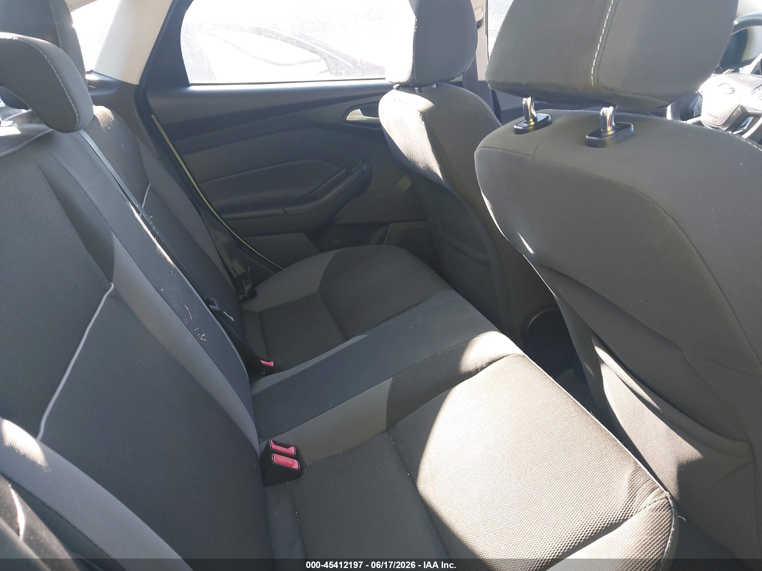 2013 Ford Focus Se Белый vin: 1FADP3F26DL262364