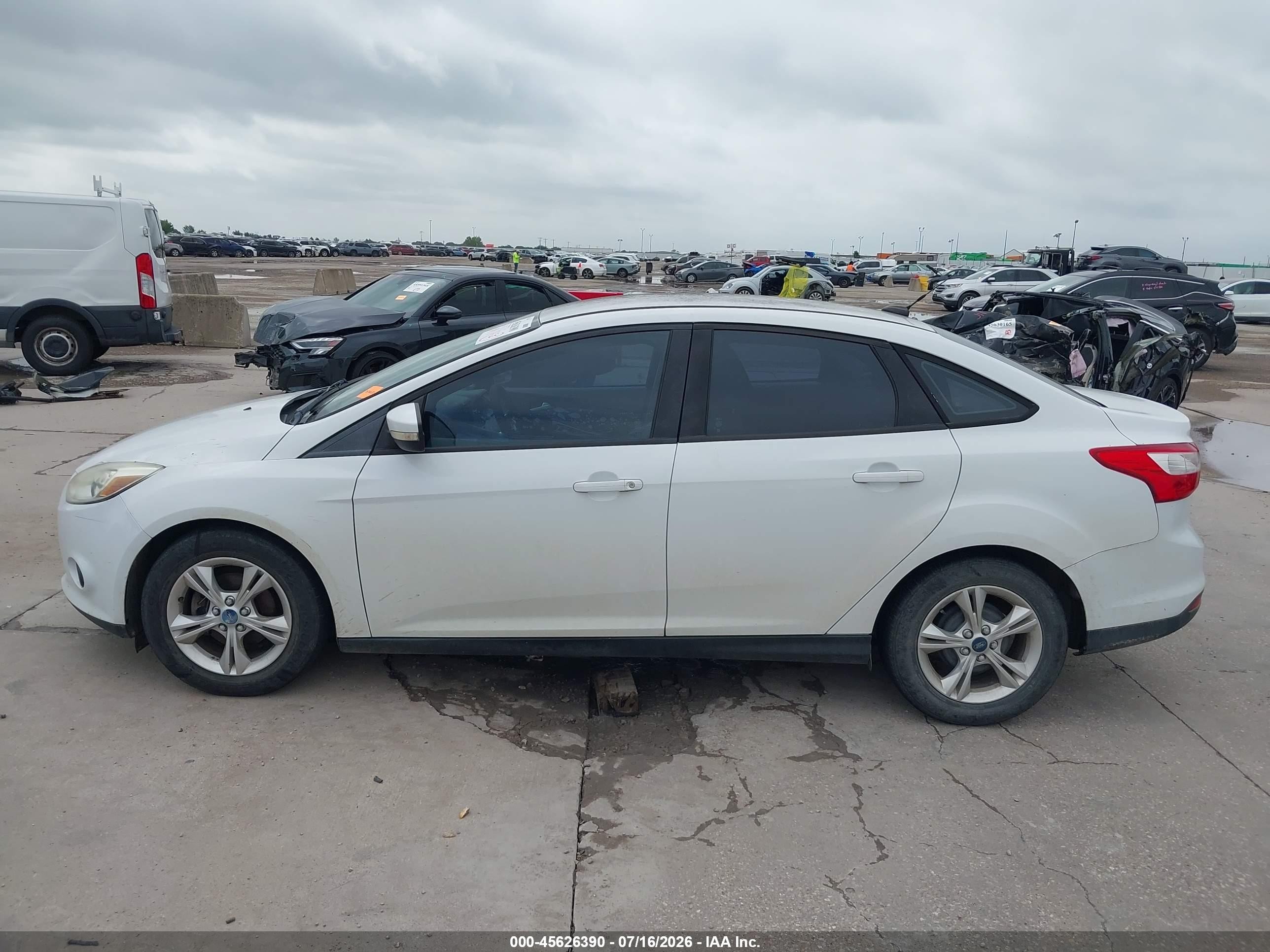 2013 Ford Focus Se White vin: 1FADP3F26DL262588