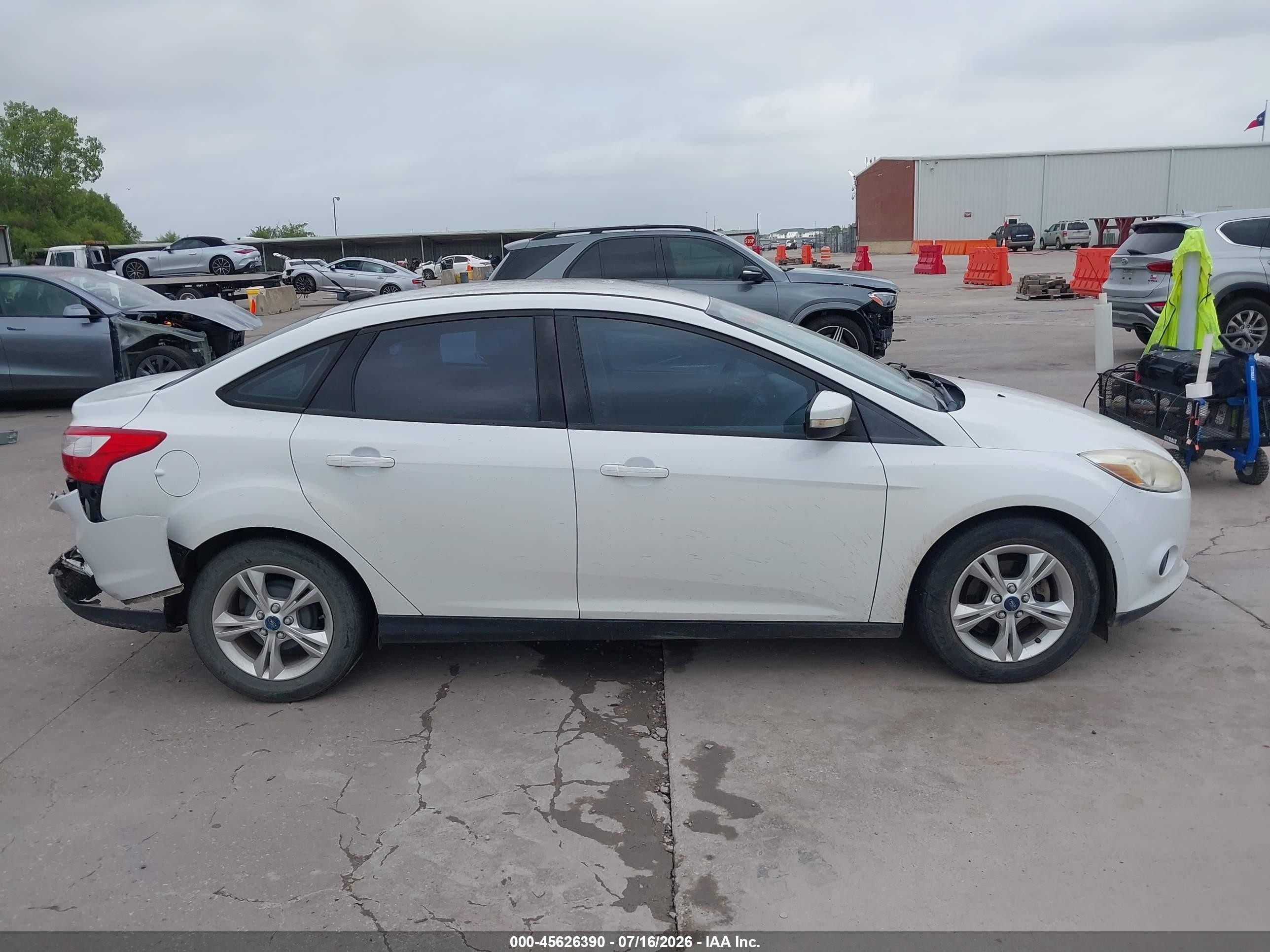 2013 Ford Focus Se White vin: 1FADP3F26DL262588