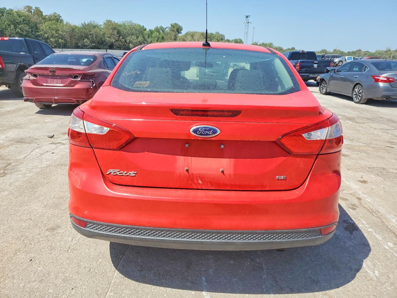 2013 Ford Focus Se Red vin: 1FADP3F26DL279066