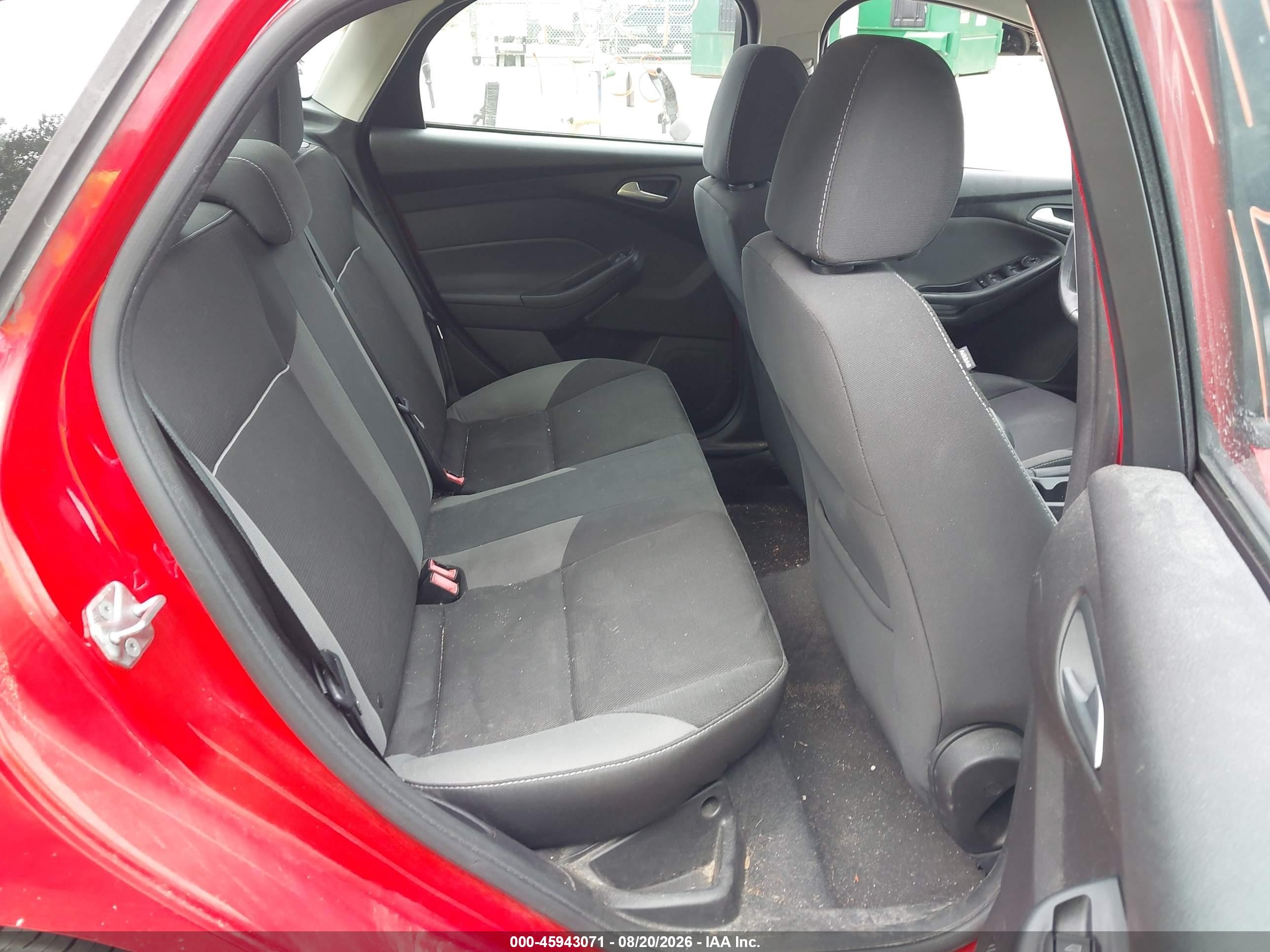 2013 Ford Focus Se Red vin: 1FADP3F26DL279360