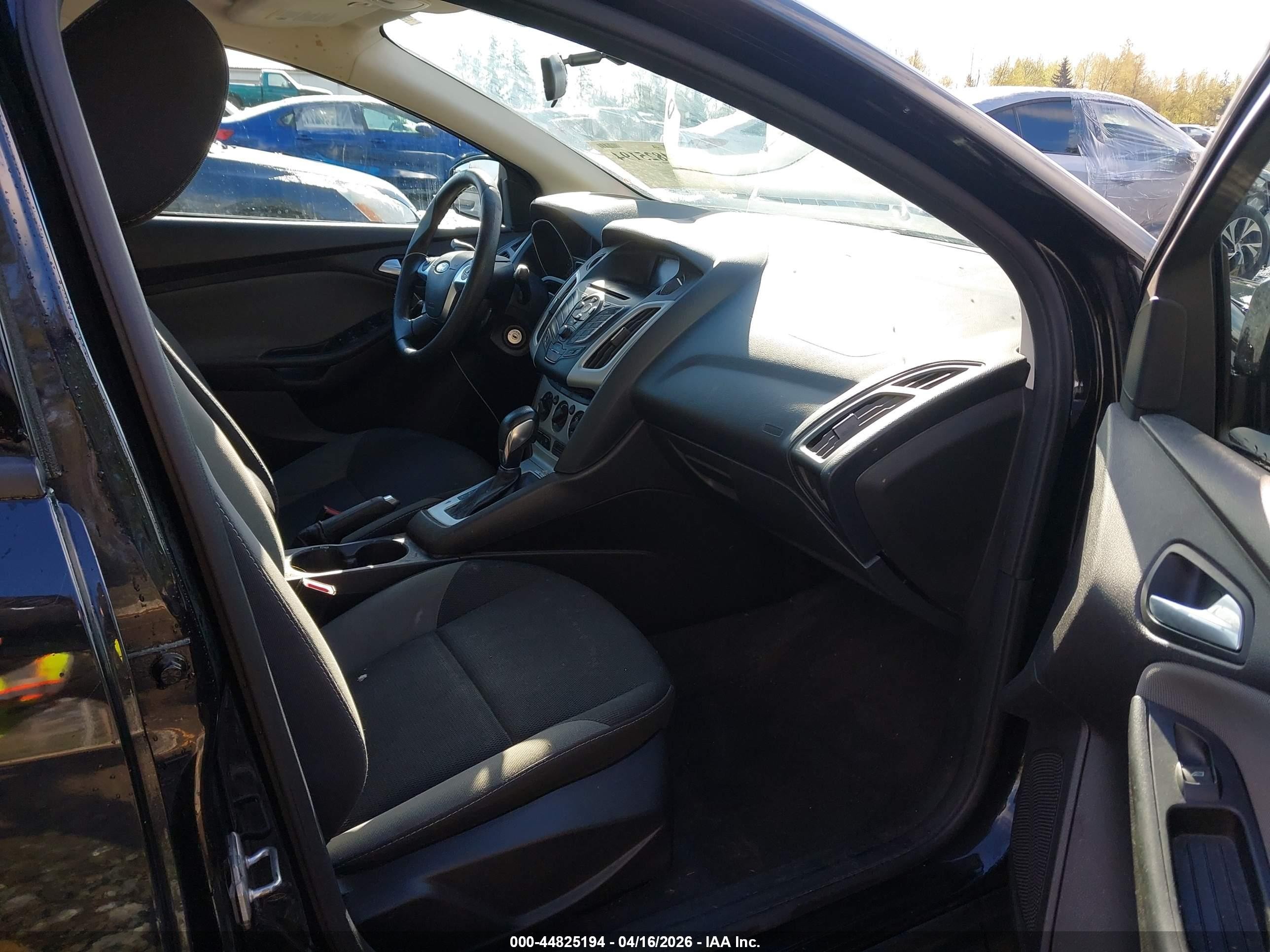 2013 Ford Focus Se Black vin: 1FADP3F26DL289998
