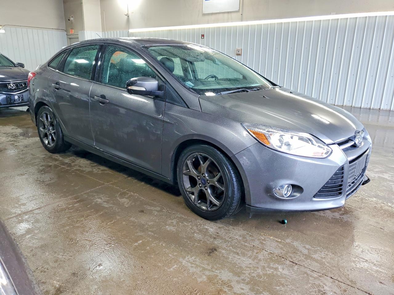 2013 Ford Focus Se Серый vin: 1FADP3F26DL306184