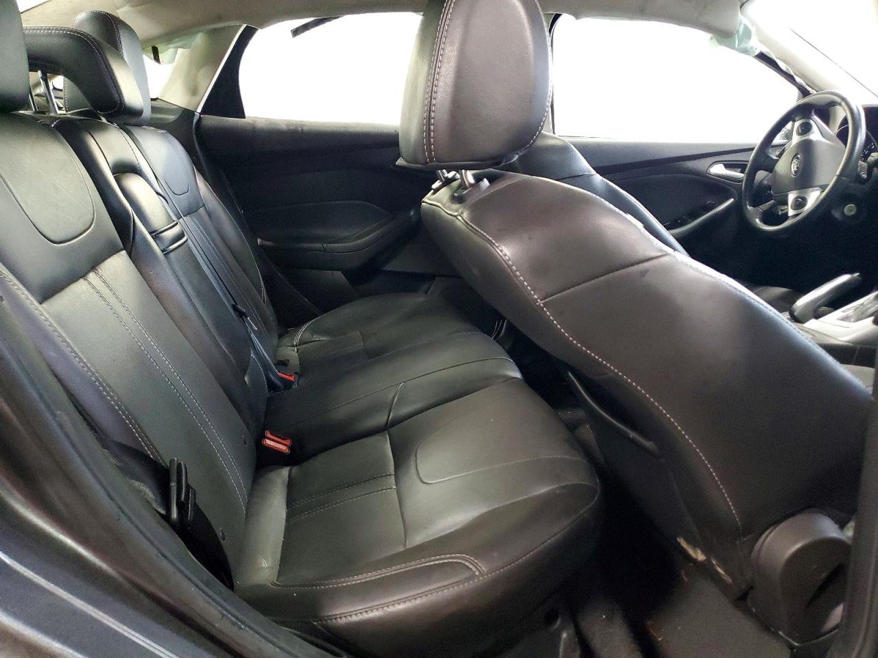 2013 Ford Focus Se Серый vin: 1FADP3F26DL306184