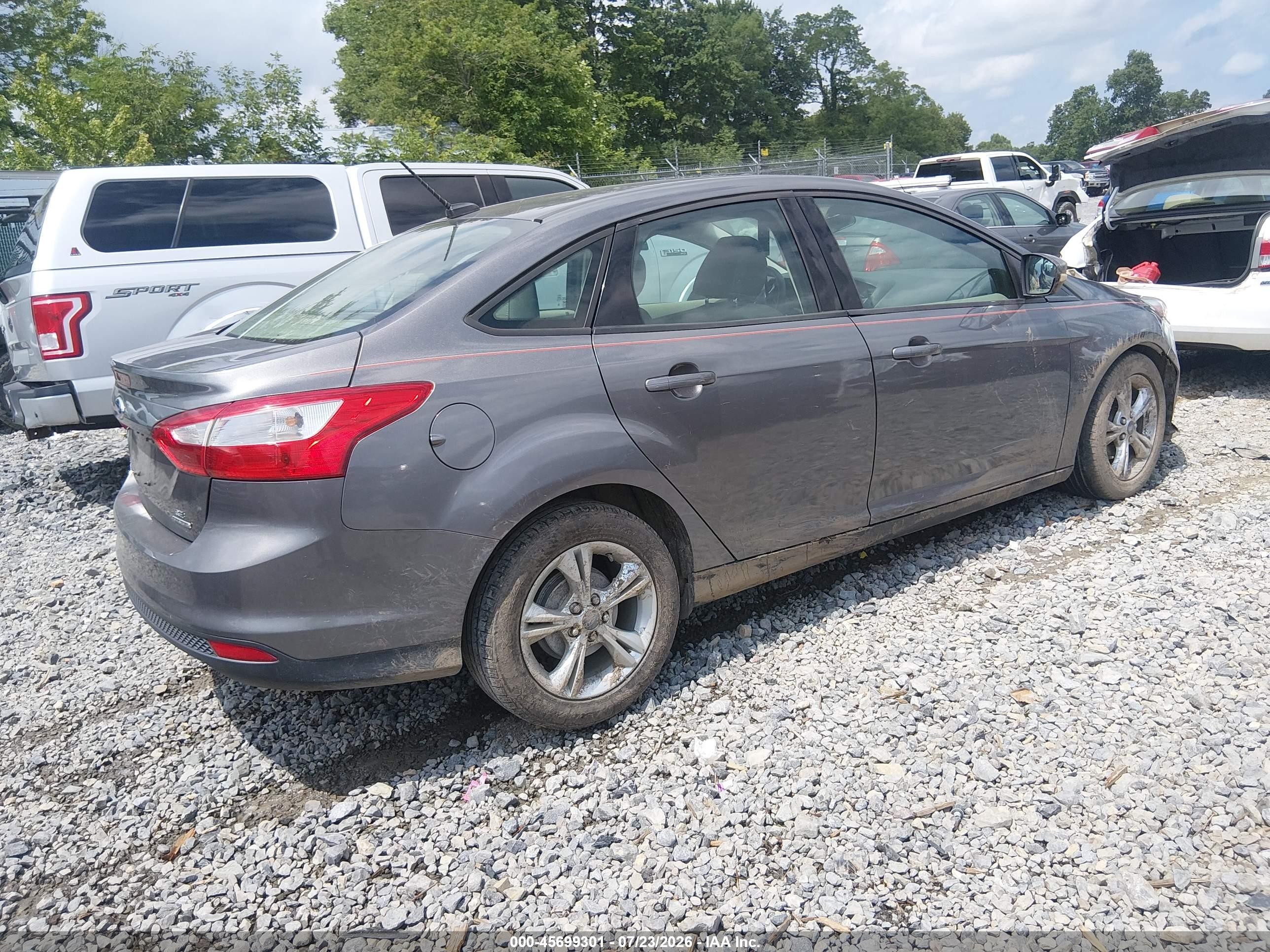 2013 Ford Focus Se Gray vin: 1FADP3F26DL323535