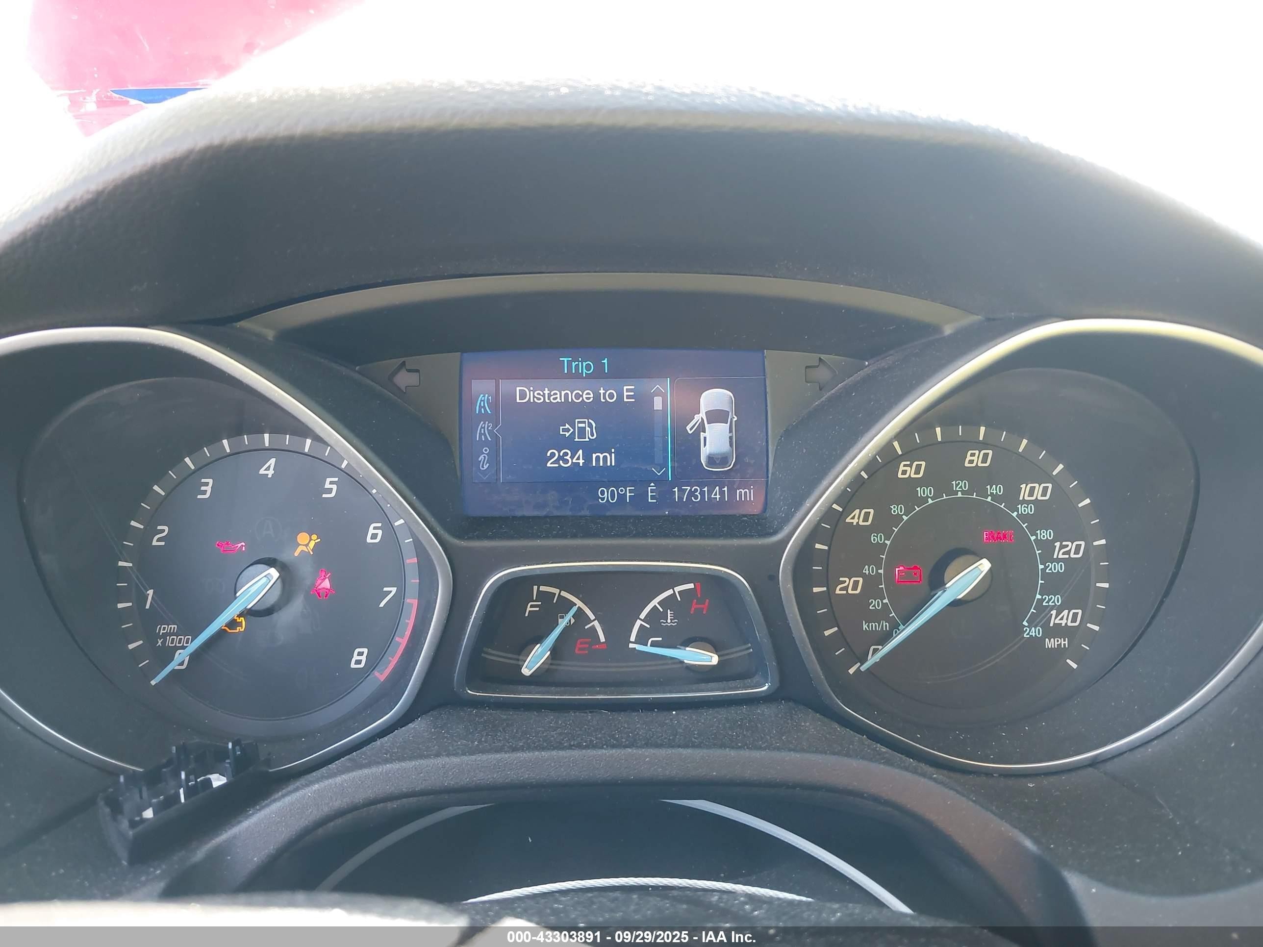 2013 Ford Focus Se Red vin: 1FADP3F26DL333773