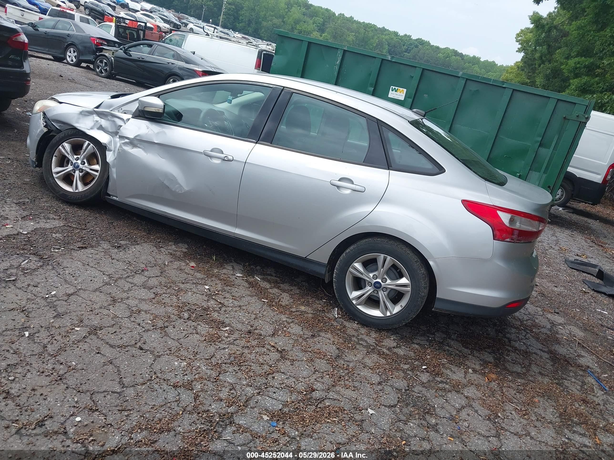 2013 Ford Focus Se Silver vin: 1FADP3F26DL340450