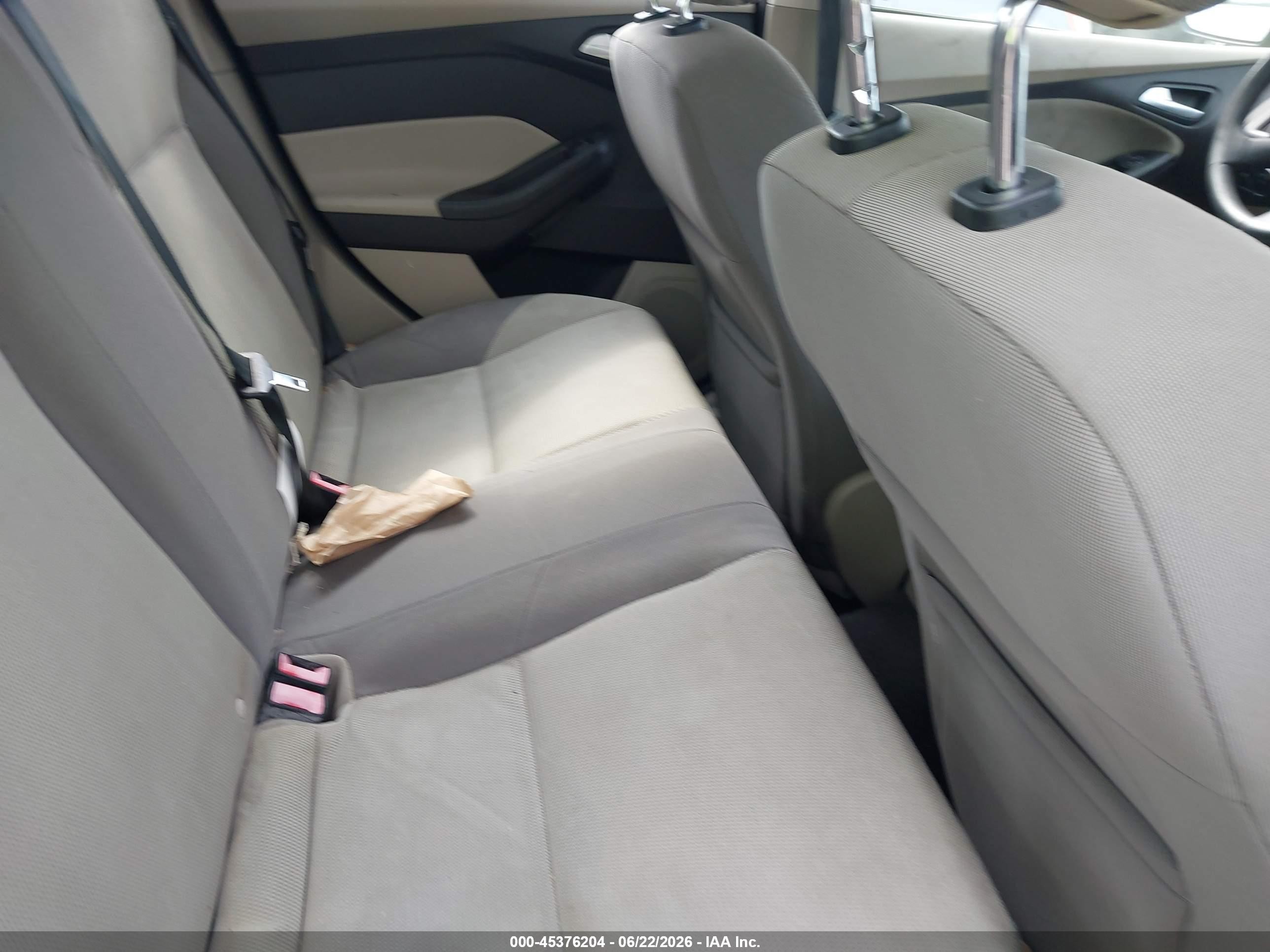 2013 Ford Focus Se Черный vin: 1FADP3F26DL343171