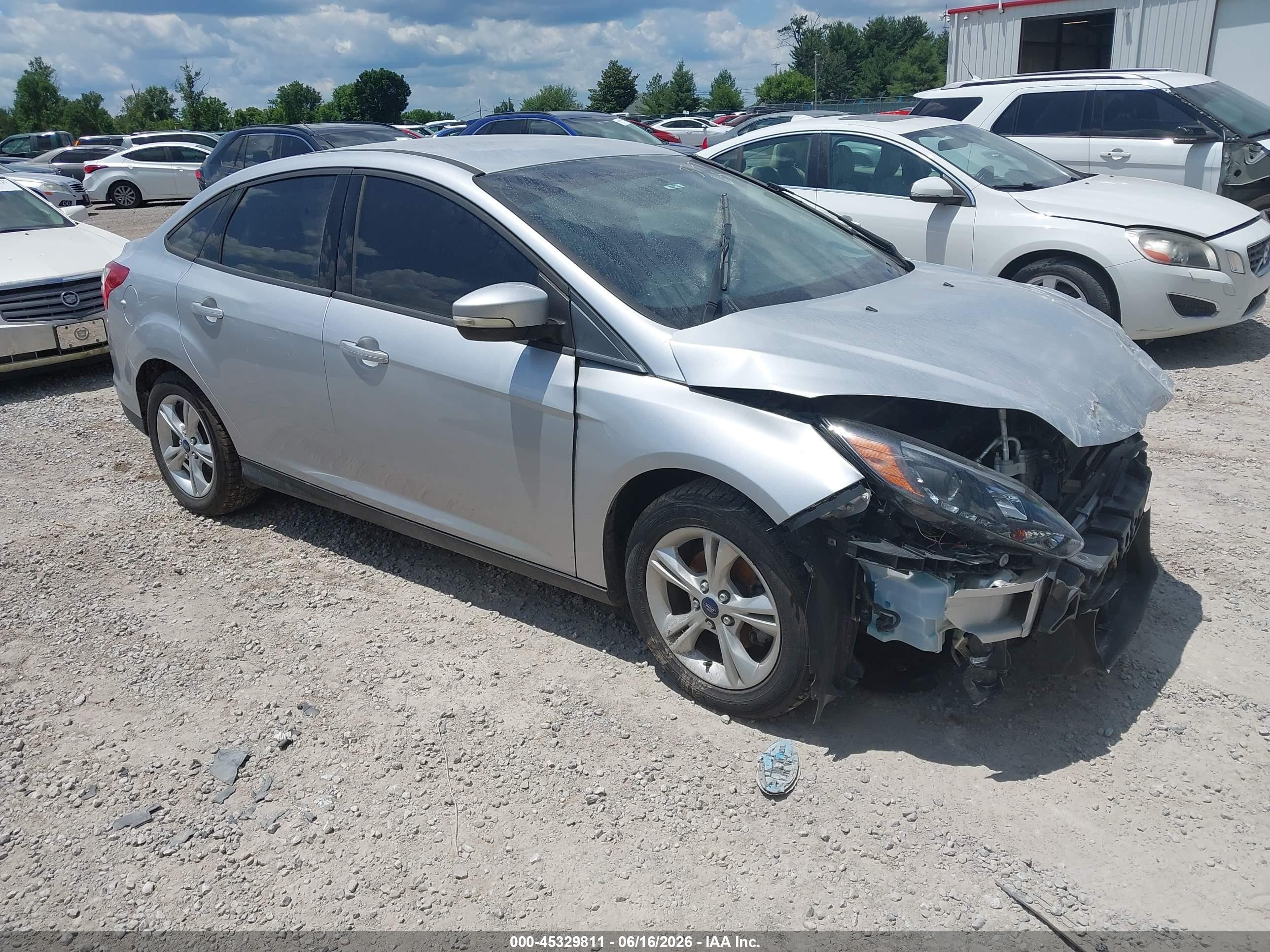2013 Ford Focus Se Silver vin: 1FADP3F26DL353747