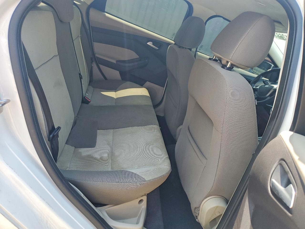 2013 Ford Focus Se White vin: 1FADP3F26DL353988