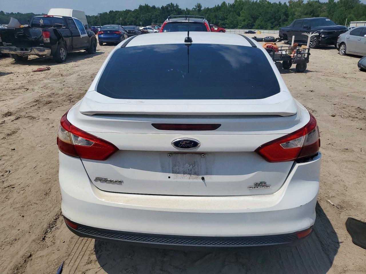 2013 Ford Focus Se White vin: 1FADP3F26DL353988