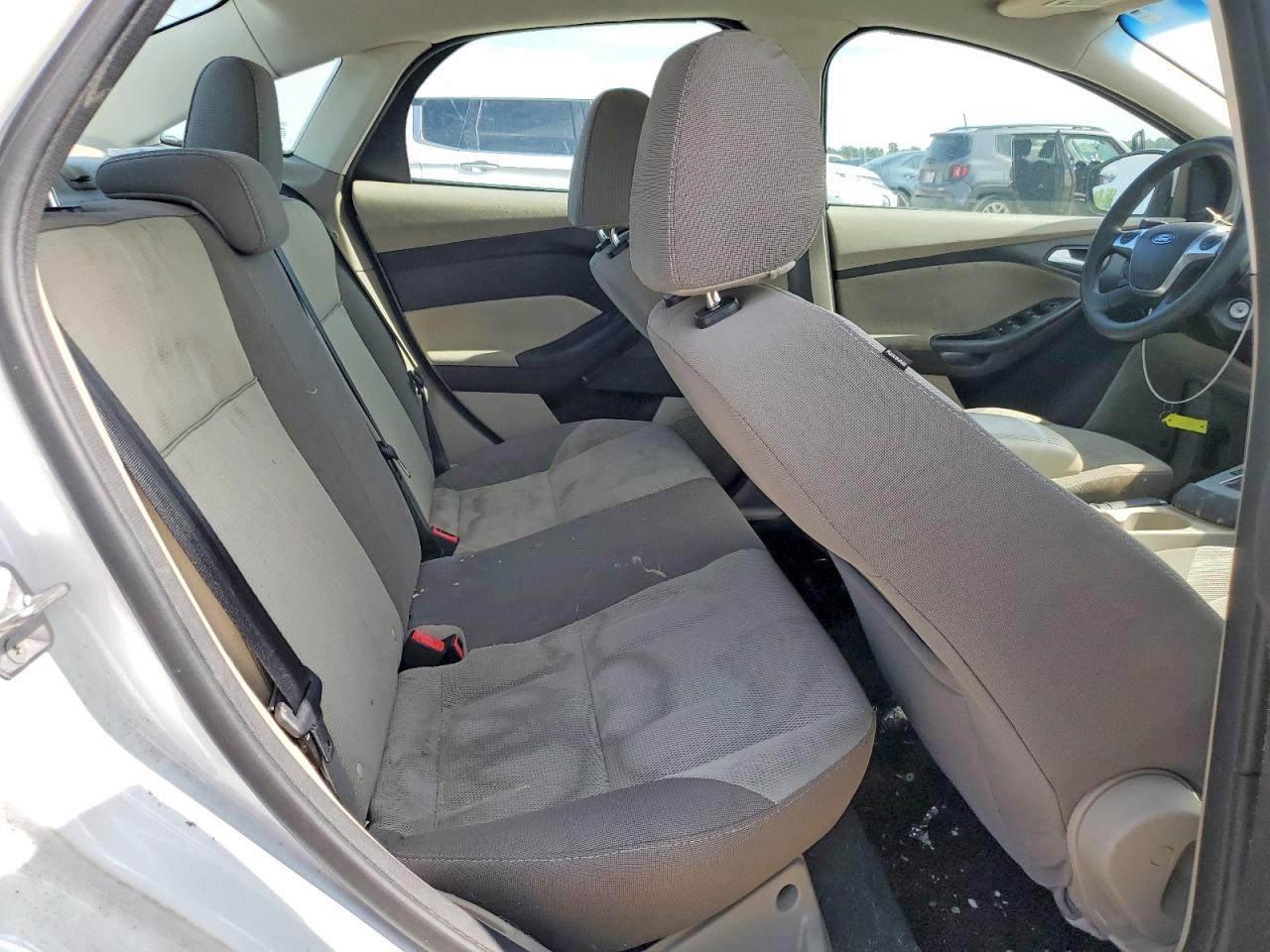 2014 Ford Focus Se White vin: 1FADP3F26EL109761