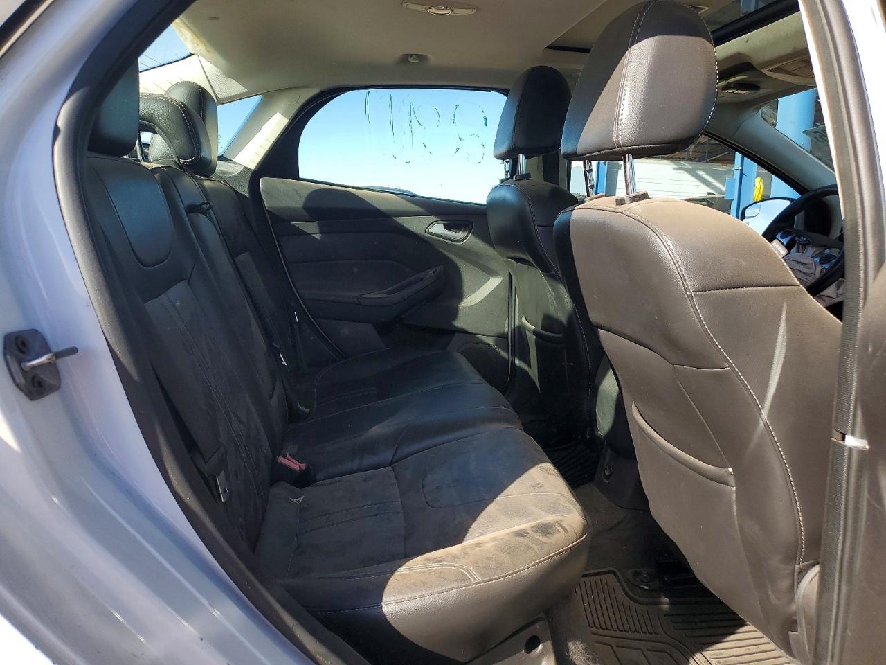 2014 Ford Focus Se White vin: 1FADP3F26EL109792
