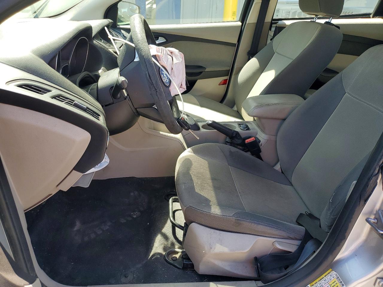 2014 Ford Focus Se Silver vin: 1FADP3F26EL124146