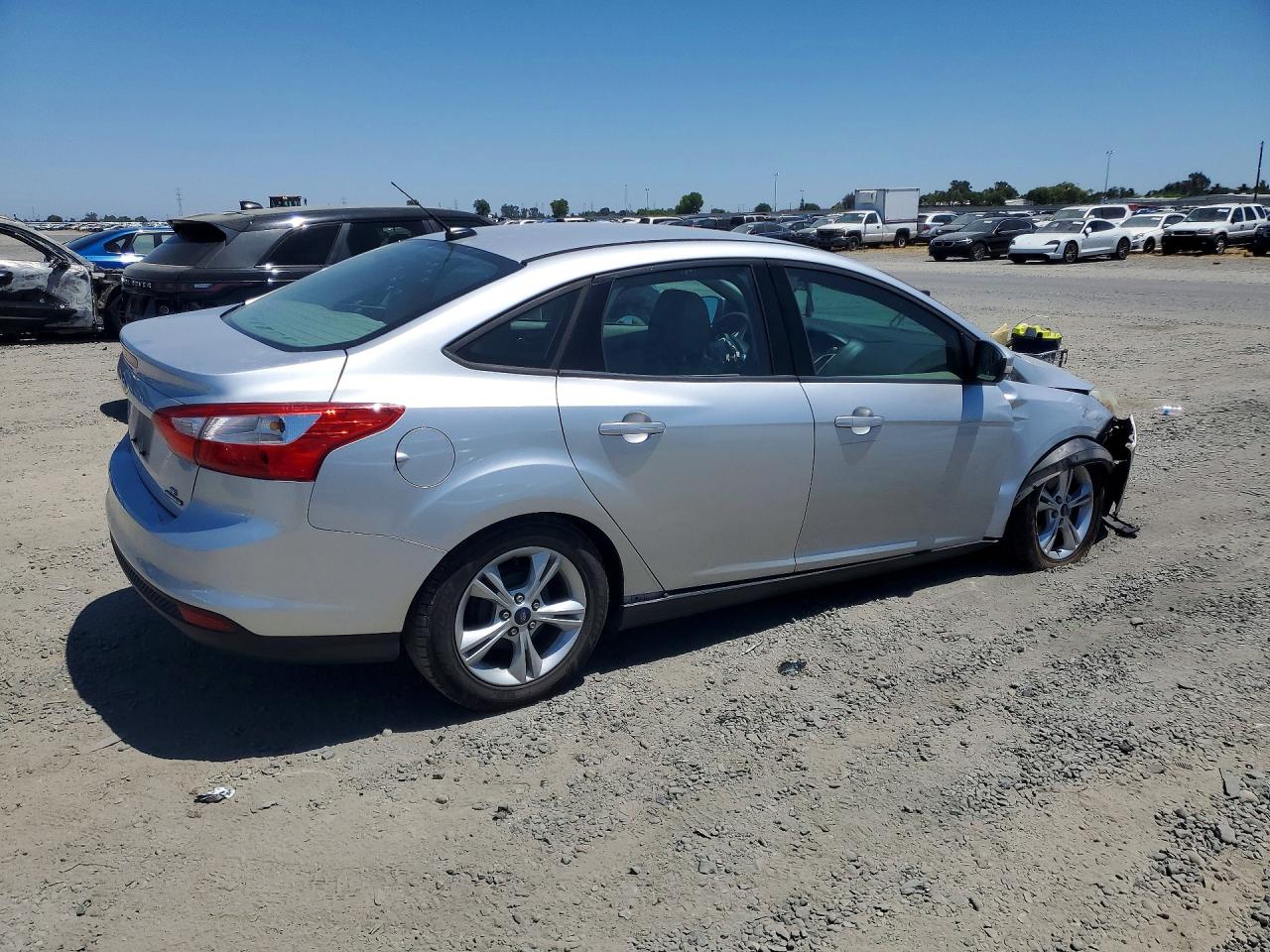 2014 Ford Focus Se Silver vin: 1FADP3F26EL124146