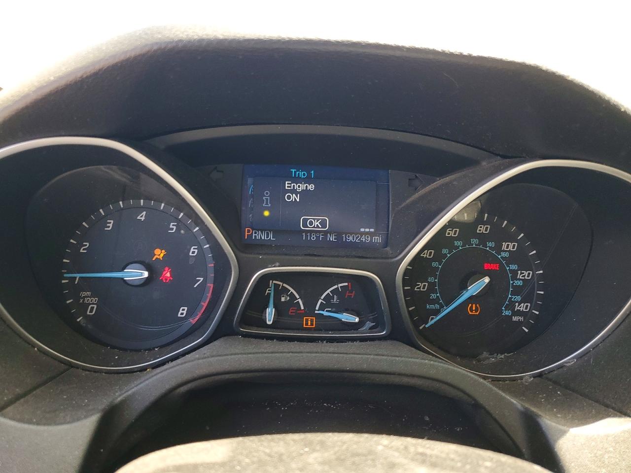 2014 Ford Focus Se Silver vin: 1FADP3F26EL124146