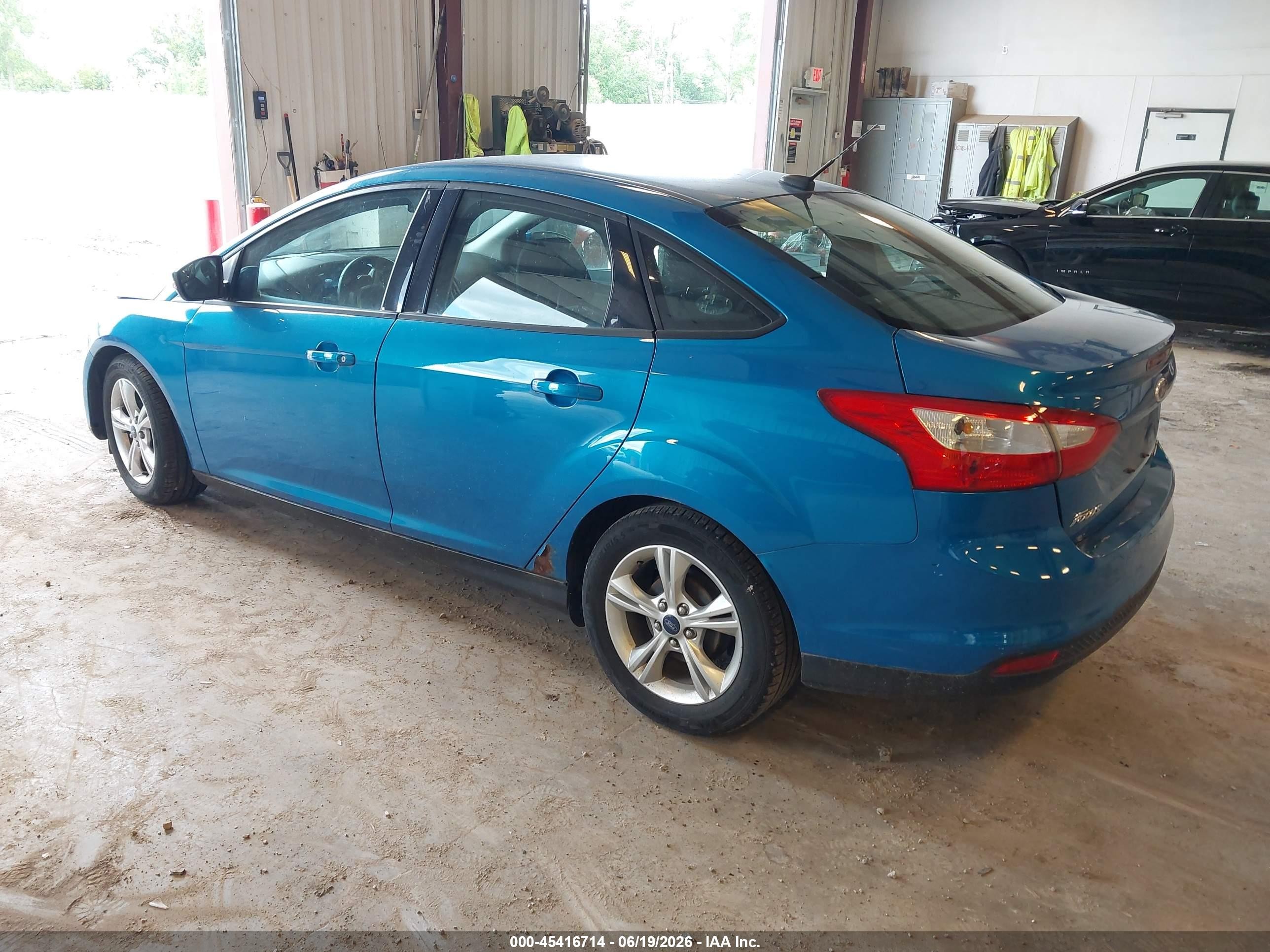 2014 Ford Focus Se Blue vin: 1FADP3F26EL130870