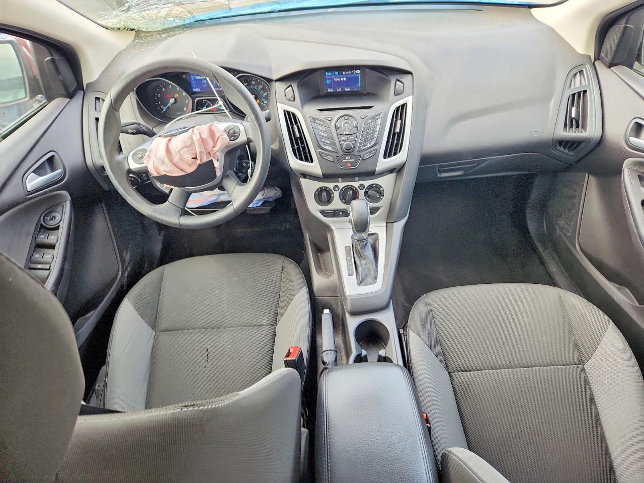 2014 Ford Focus Se Silver vin: 1FADP3F26EL136216