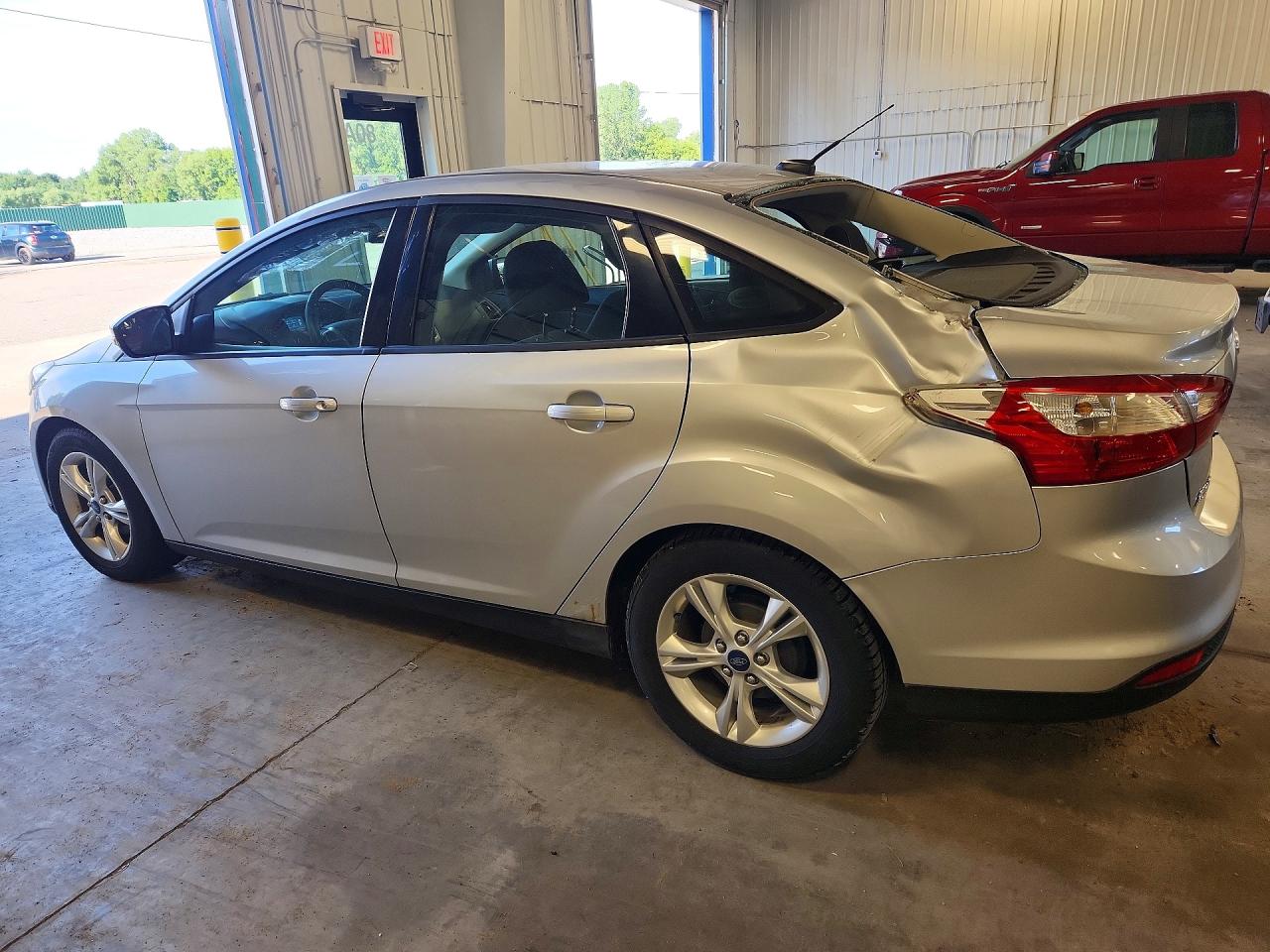 2014 Ford Focus Se Кремовый vin: 1FADP3F26EL149581