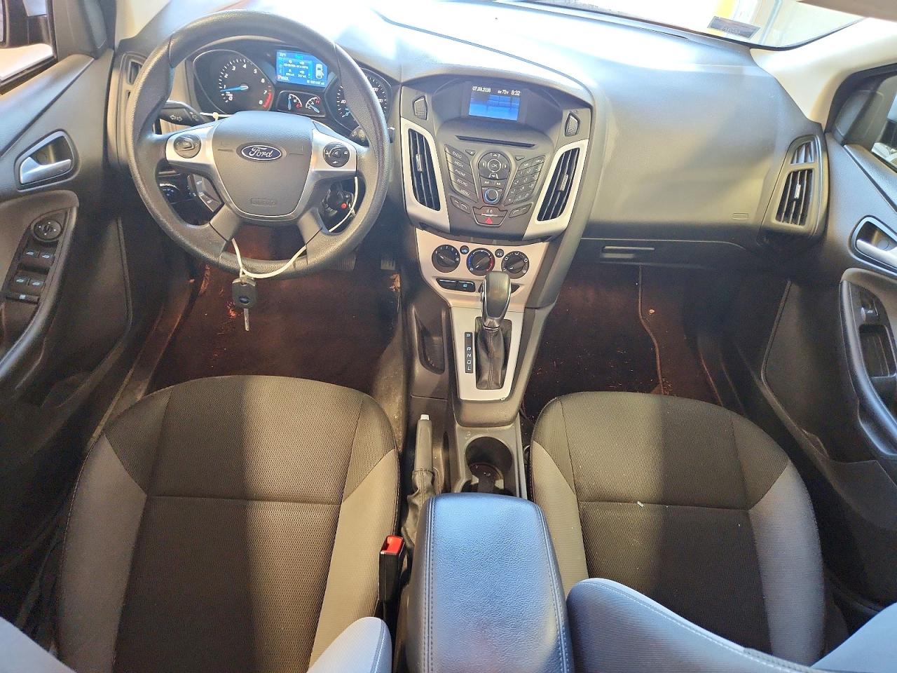 2014 Ford Focus Se Кремовый vin: 1FADP3F26EL149581