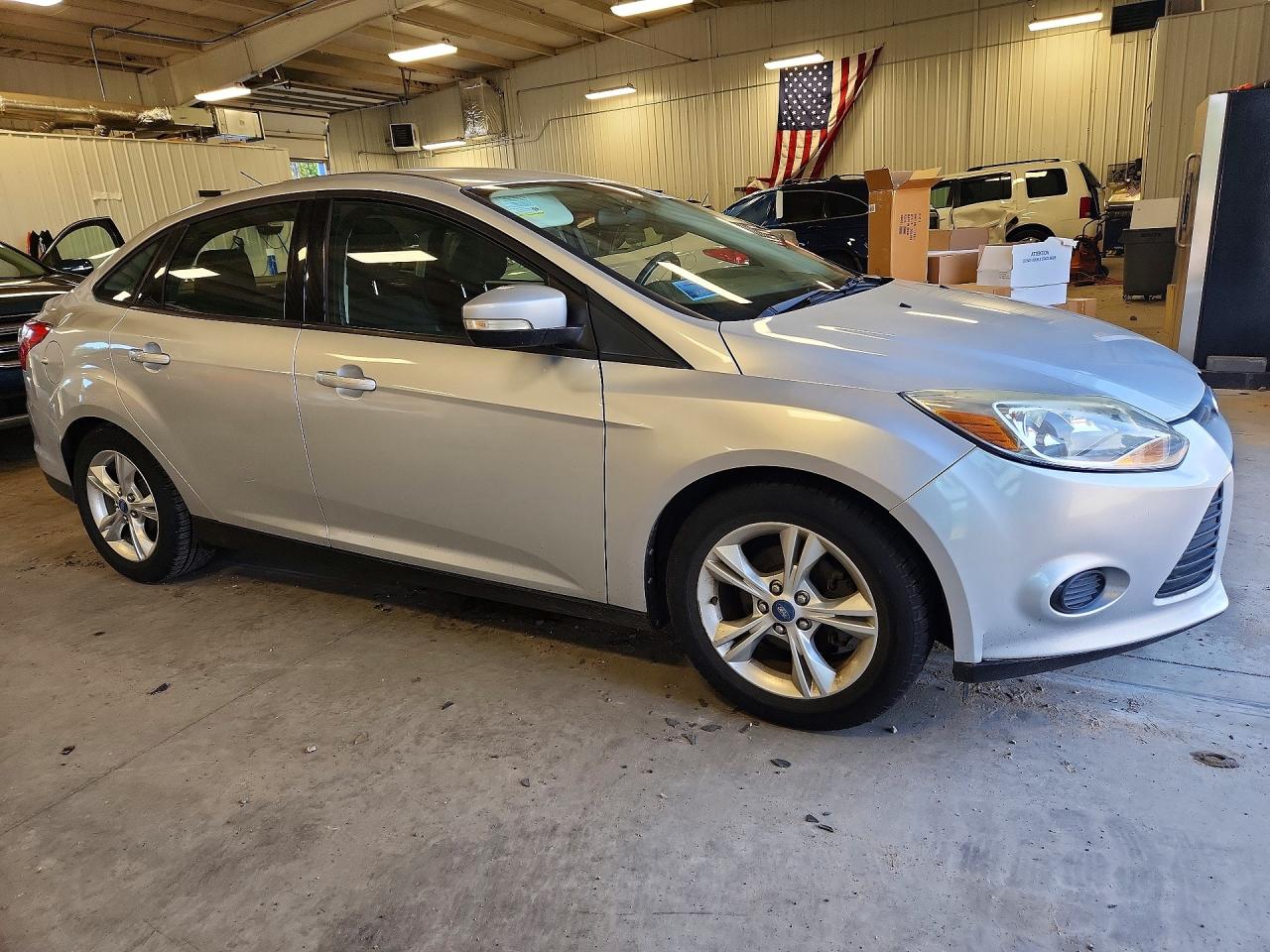 2014 Ford Focus Se Кремовый vin: 1FADP3F26EL149581