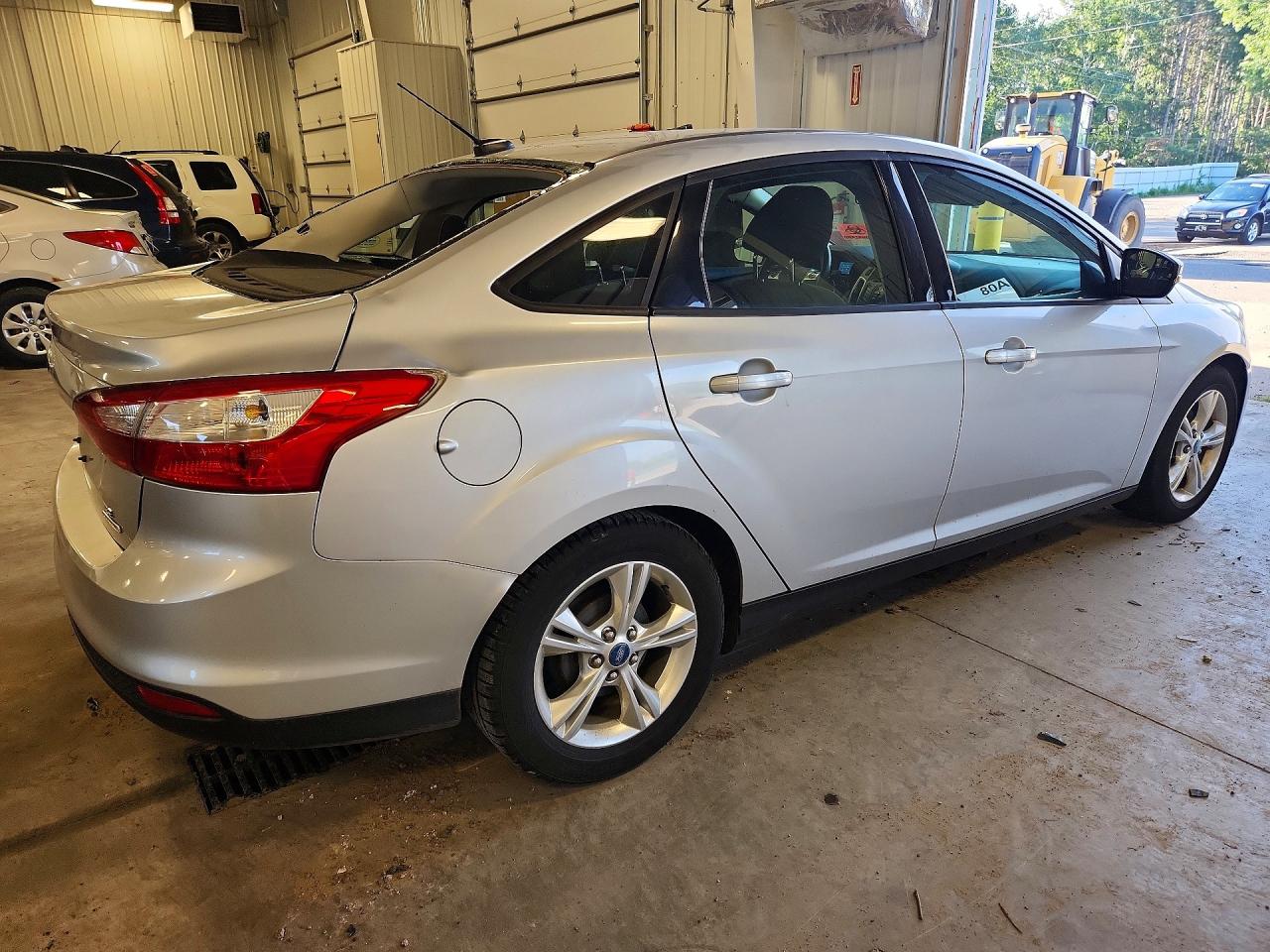 2014 Ford Focus Se Кремовый vin: 1FADP3F26EL149581