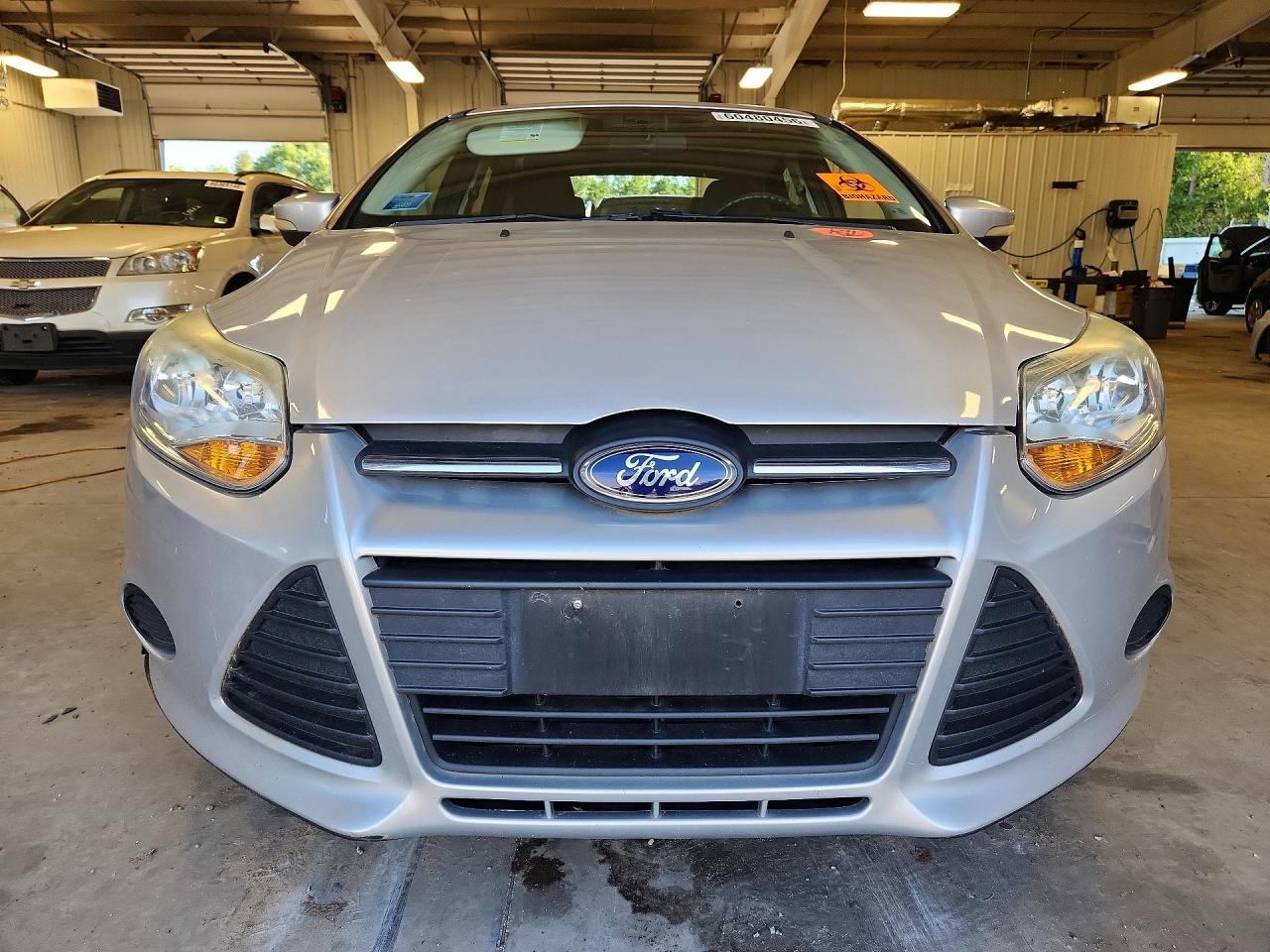 2014 Ford Focus Se Кремовый vin: 1FADP3F26EL149581