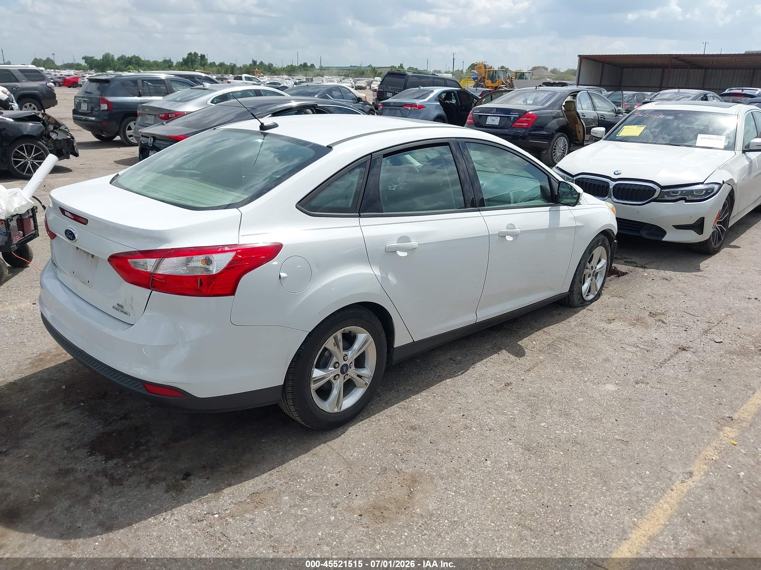 2014 Ford Focus Se Белый vin: 1FADP3F26EL163111