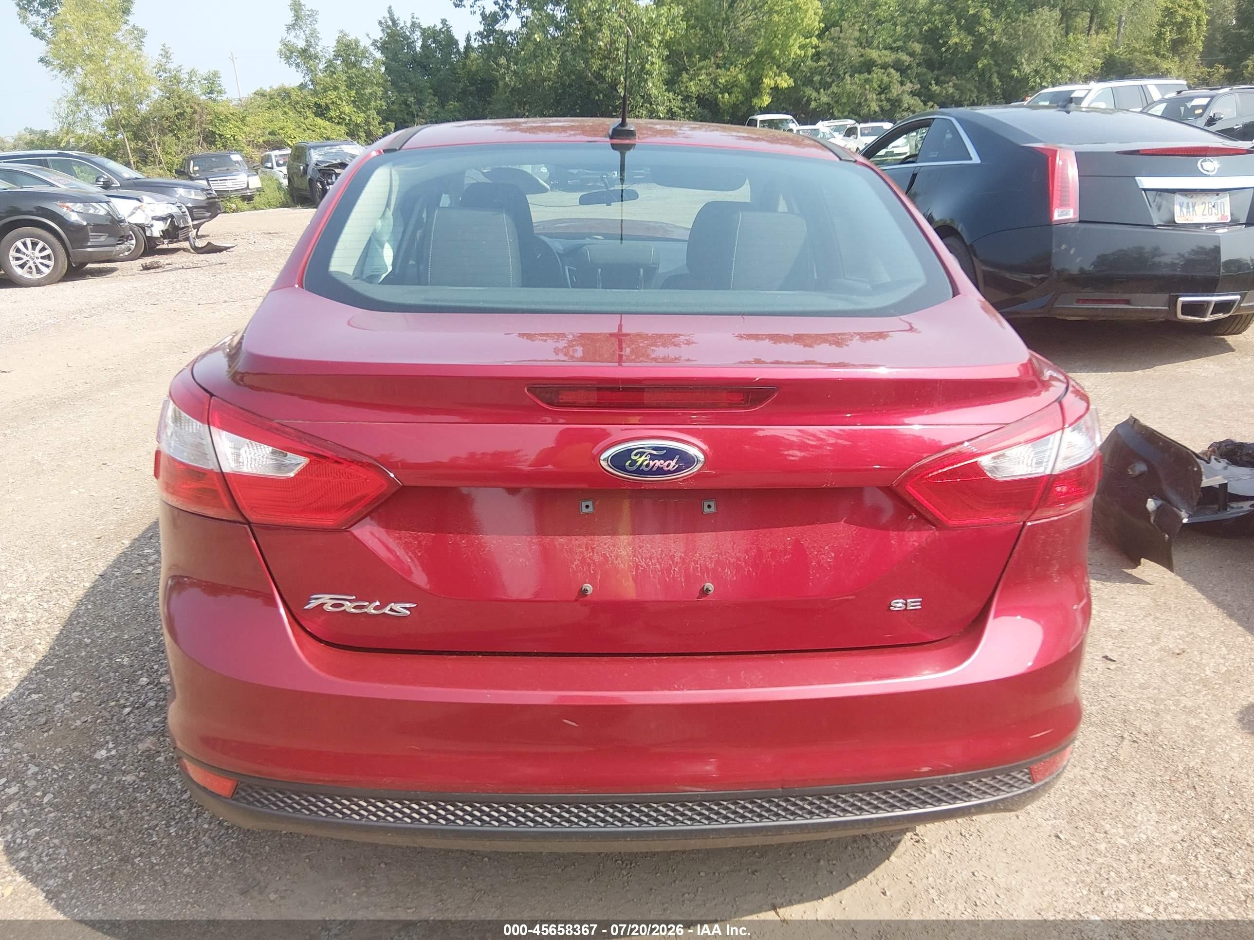 2014 Ford Focus Se Red vin: 1FADP3F26EL164601