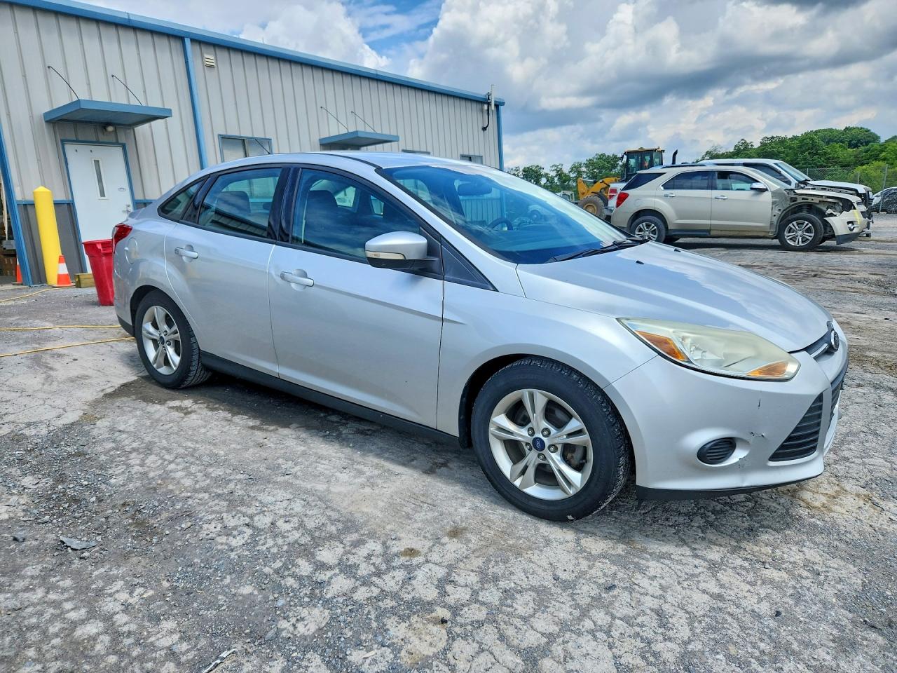 2014 Ford Focus Se Серебряный vin: 1FADP3F26EL173346