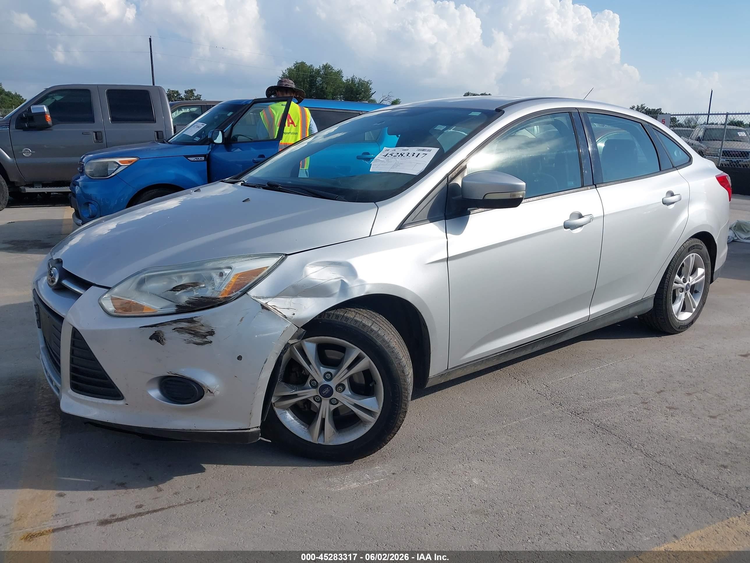 2014 Ford Focus Se Silver vin: 1FADP3F26EL183441