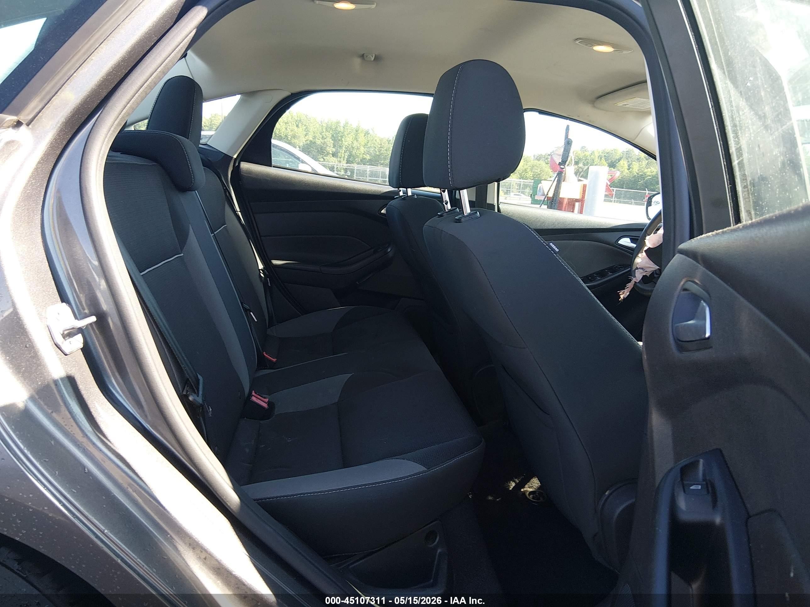 2014 Ford Focus Se Gray vin: 1FADP3F26EL234081