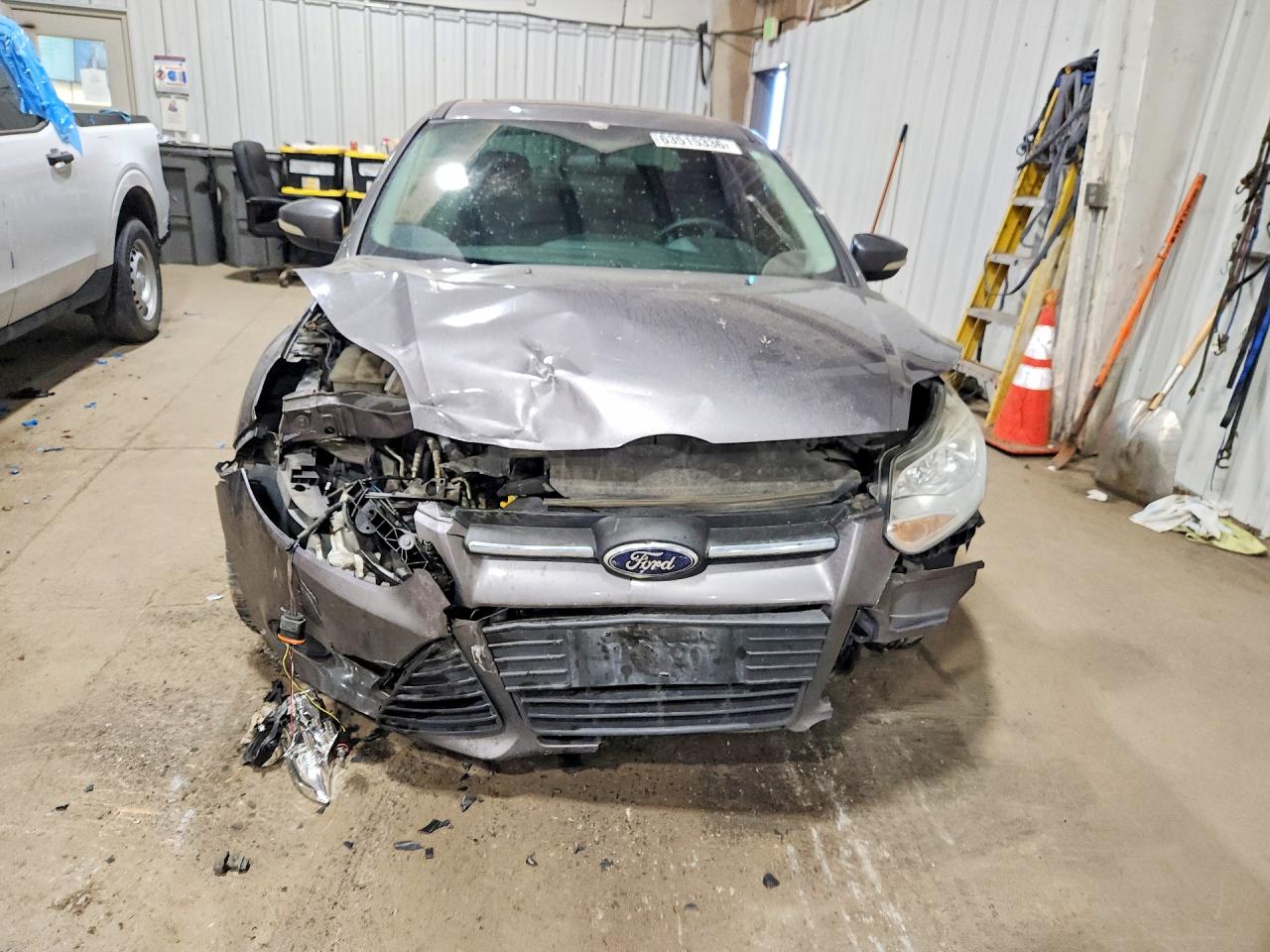 2014 Ford Focus Se Gray vin: 1FADP3F26EL238390