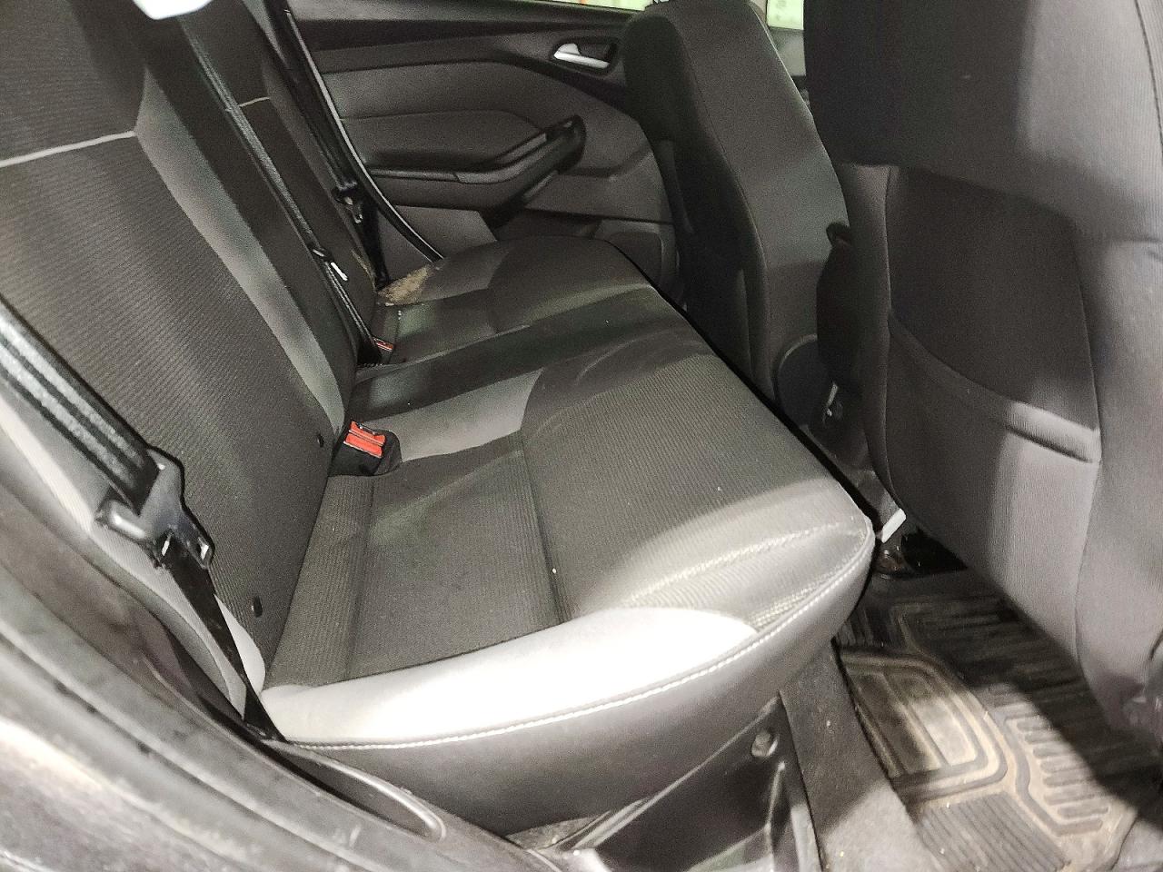 2014 Ford Focus Se Gray vin: 1FADP3F26EL238390