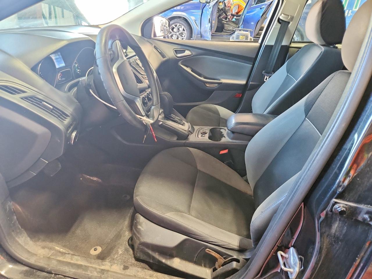 2014 Ford Focus Se Черный vin: 1FADP3F26EL257537