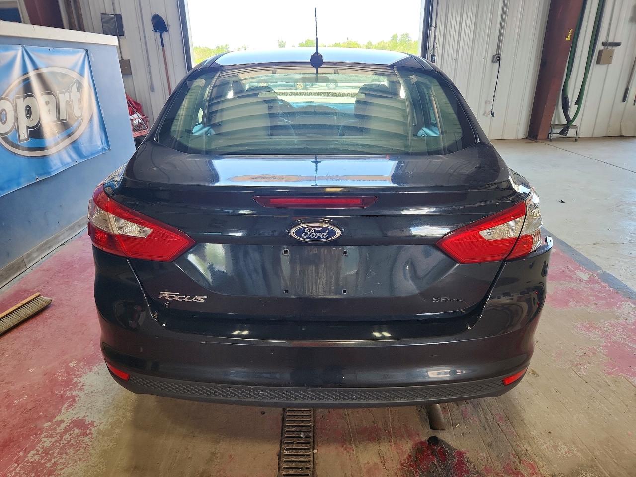 2014 Ford Focus Se Черный vin: 1FADP3F26EL257537