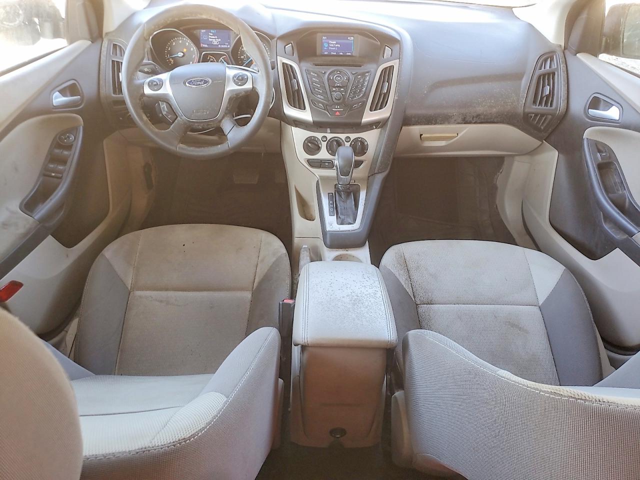 2014 Ford Focus Se Серый vin: 1FADP3F26EL265203