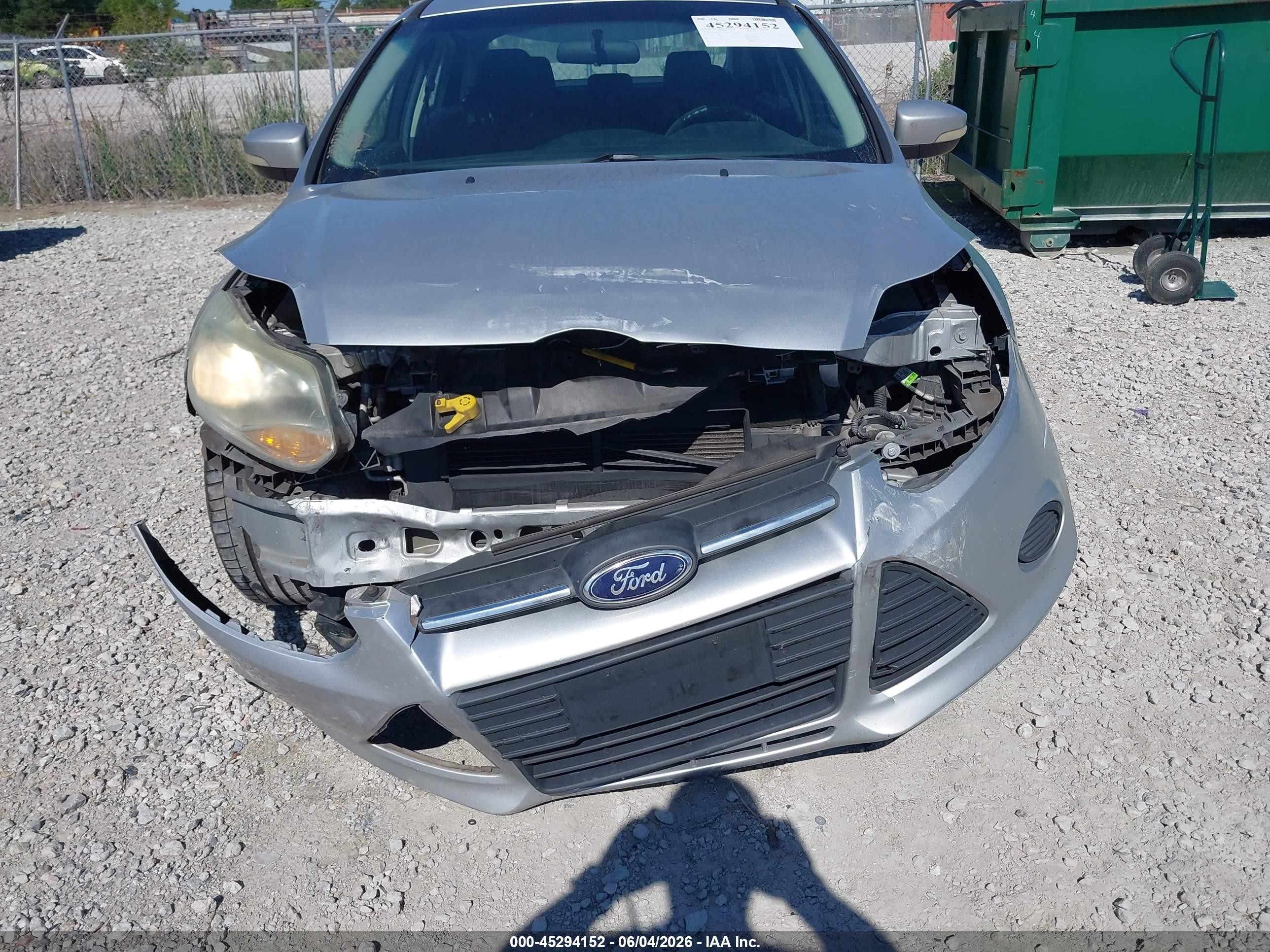 2014 Ford Focus Se Silver vin: 1FADP3F26EL266514