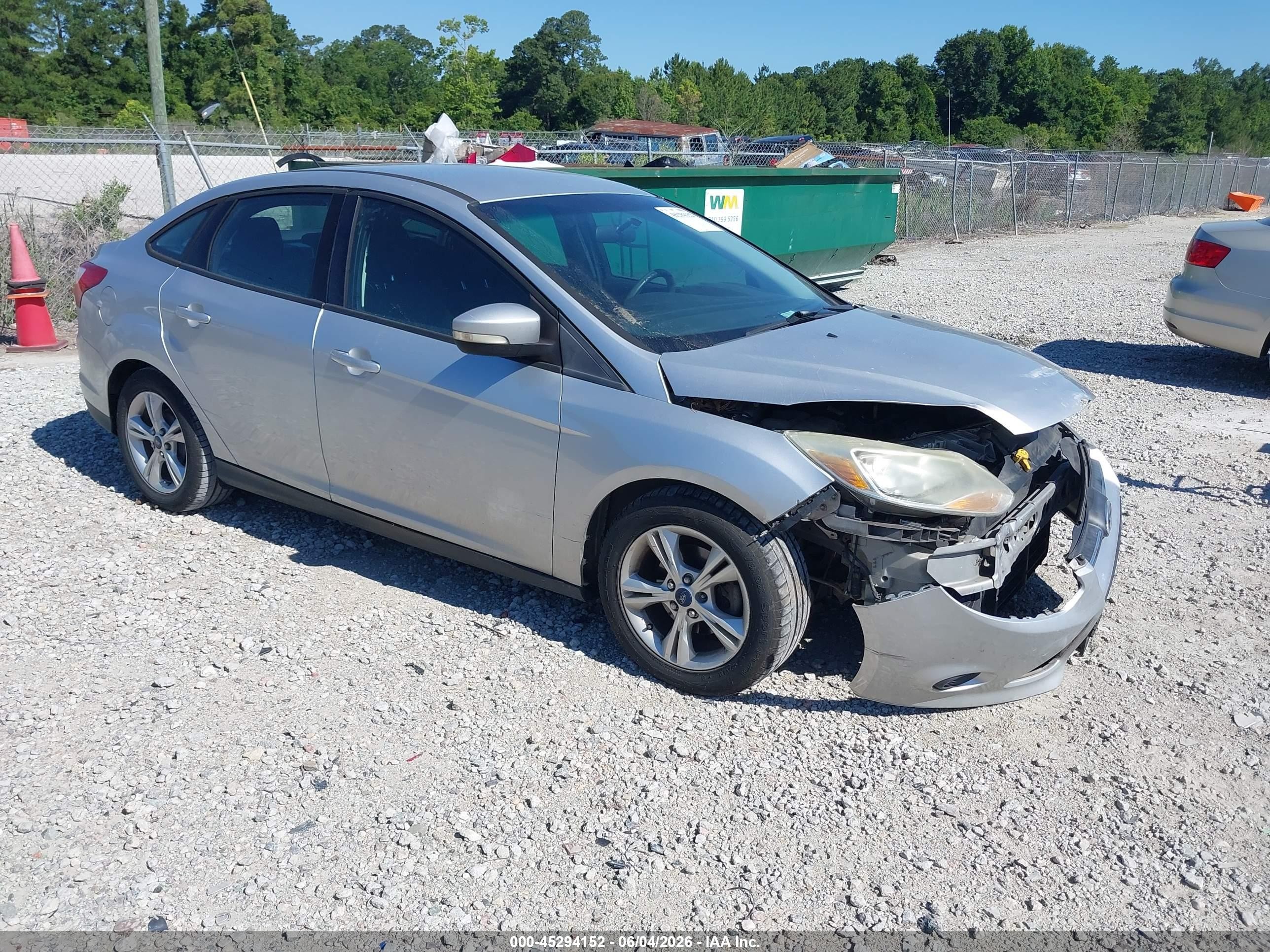 2014 Ford Focus Se Silver vin: 1FADP3F26EL266514