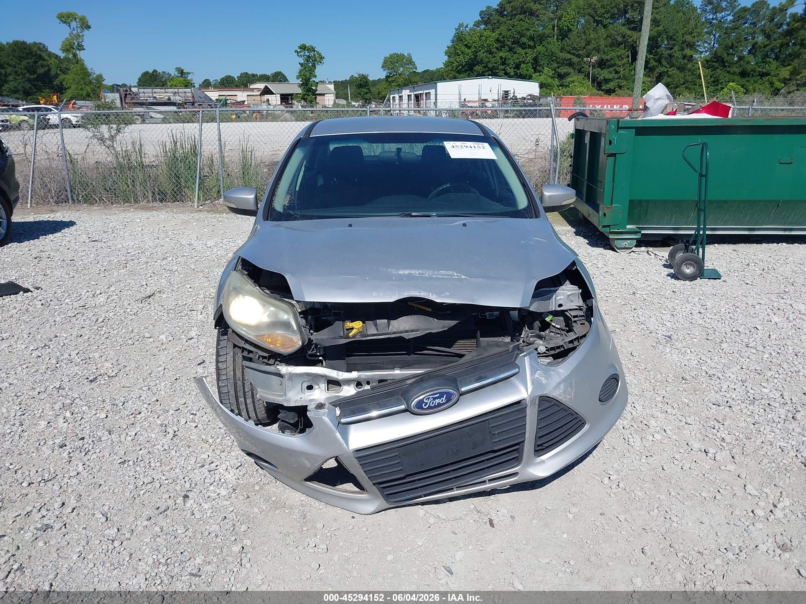 2014 Ford Focus Se Silver vin: 1FADP3F26EL266514
