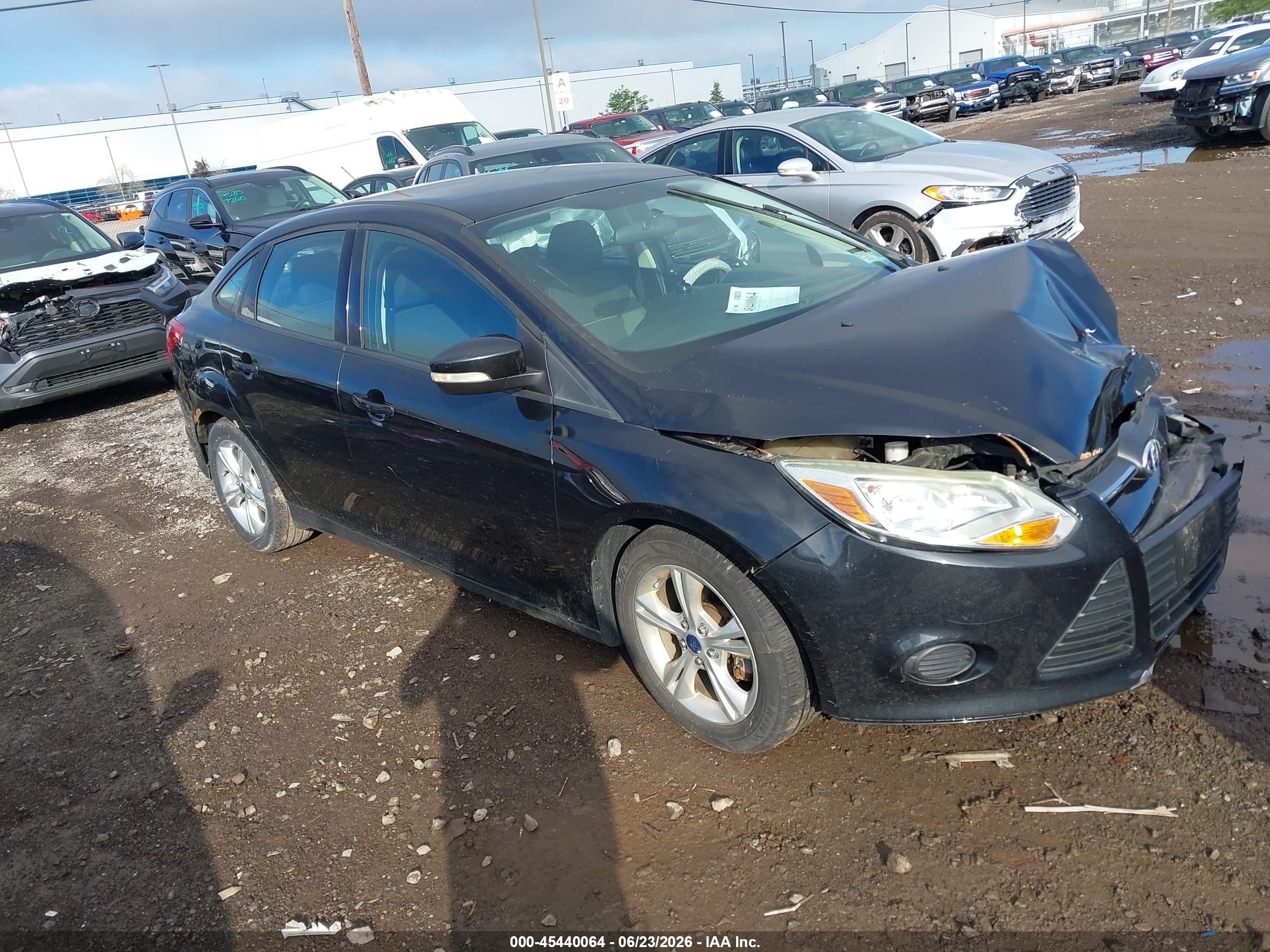 2014 Ford Focus Se Black vin: 1FADP3F26EL280400
