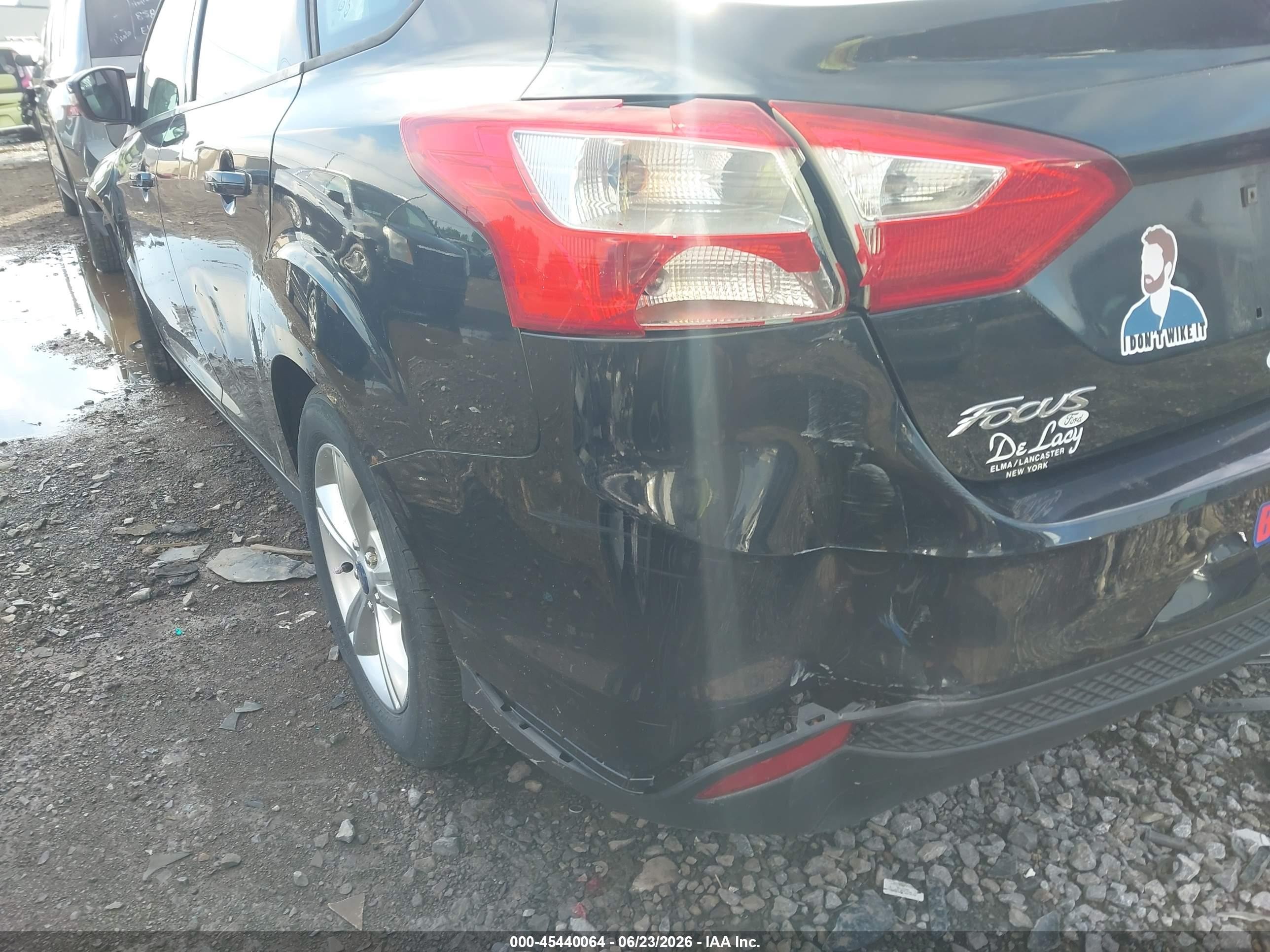 2014 Ford Focus Se Black vin: 1FADP3F26EL280400