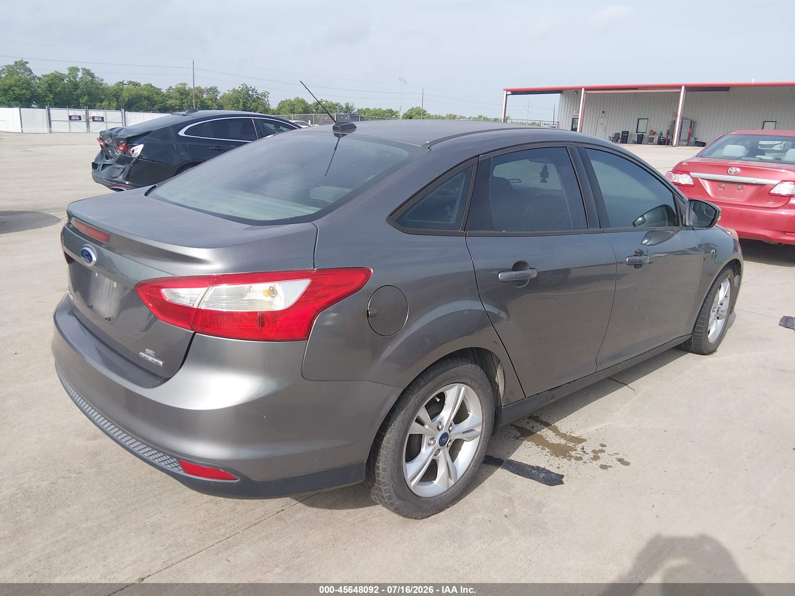 2014 Ford Focus Se Серый vin: 1FADP3F26EL293504
