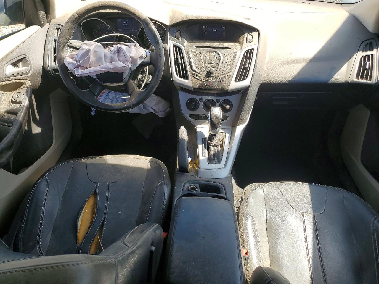 2014 Ford Focus Se Black vin: 1FADP3F26EL324234