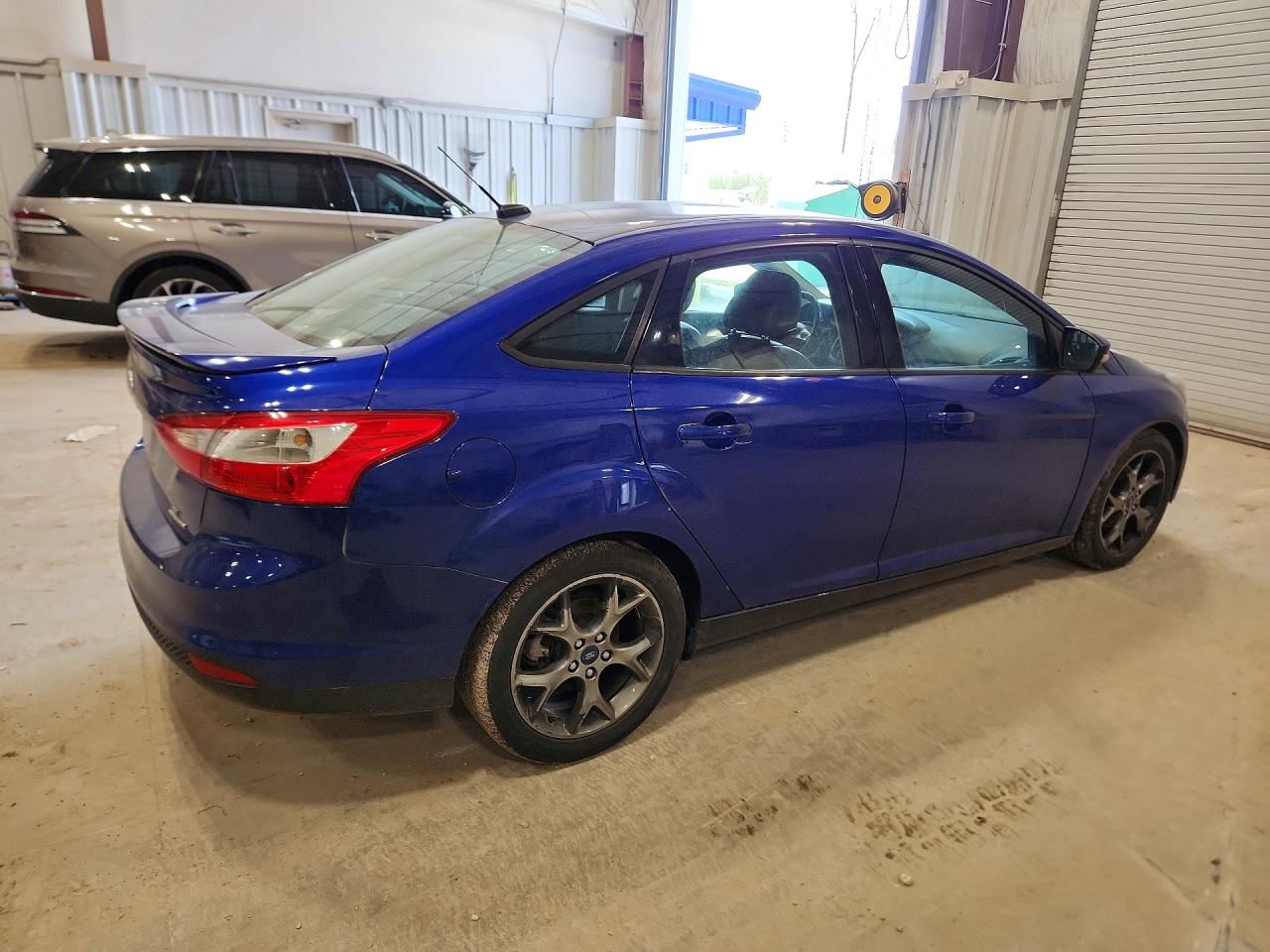 2014 Ford Focus Se Blue vin: 1FADP3F26EL324797