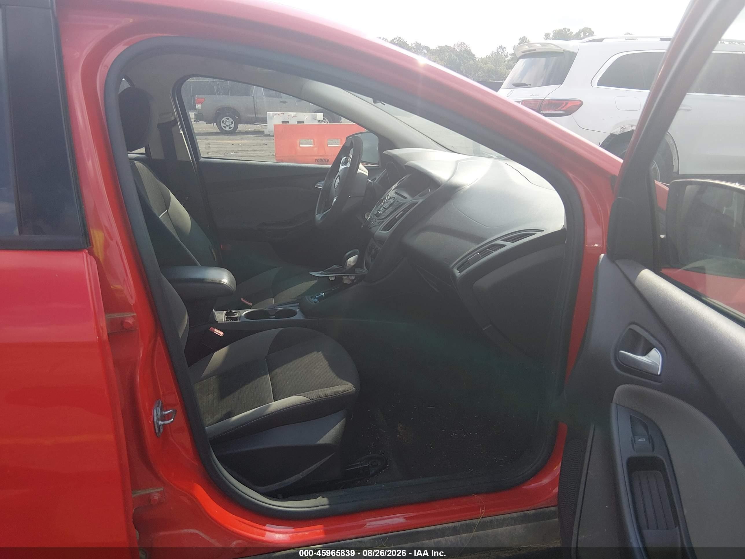 2014 Ford Focus Se Red vin: 1FADP3F26EL334259
