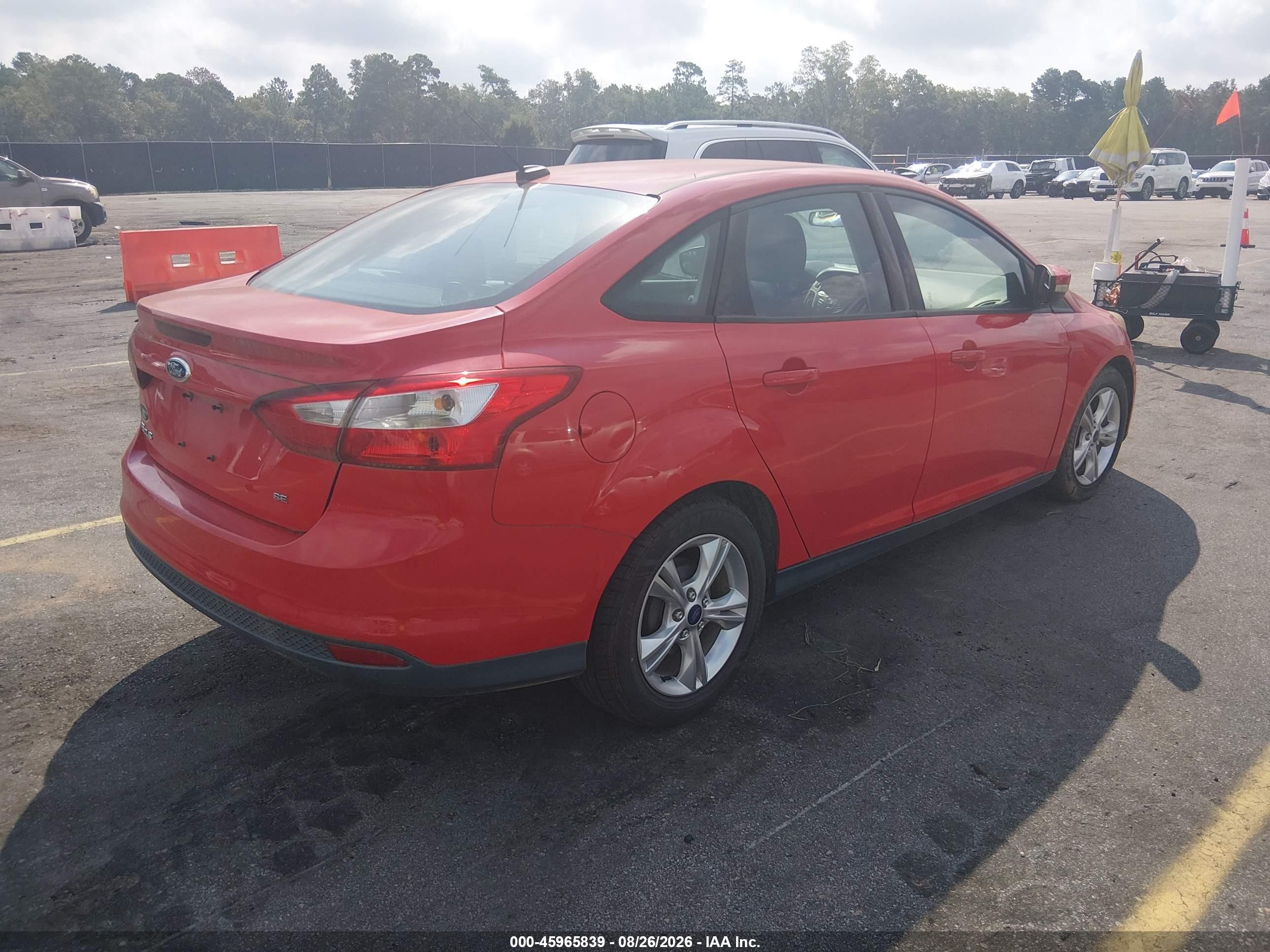 2014 Ford Focus Se Red vin: 1FADP3F26EL334259