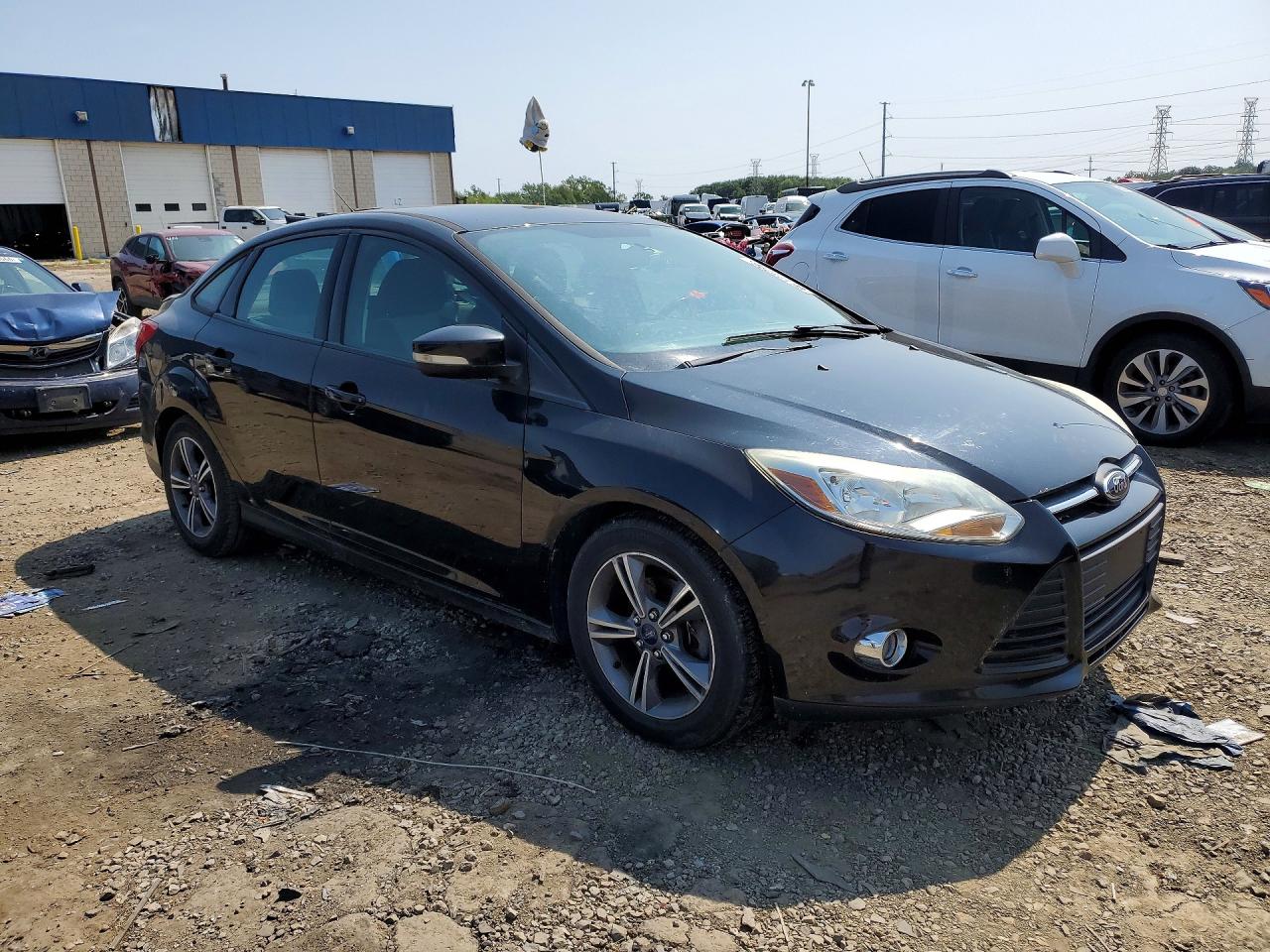 2014 Ford Focus Se Черный vin: 1FADP3F26EL347027