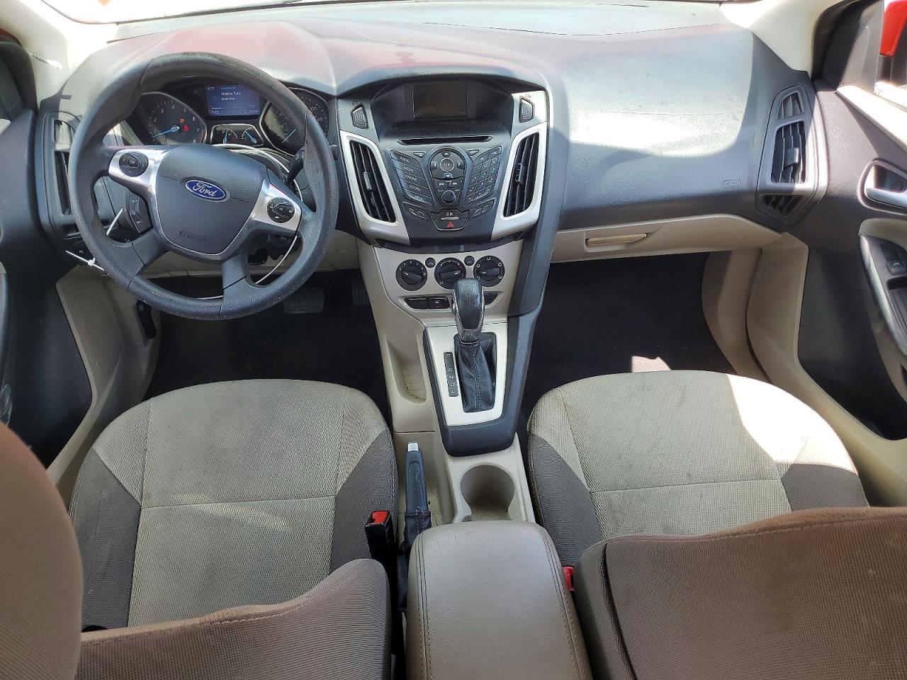 2014 Ford Focus Se Красный vin: 1FADP3F26EL351496